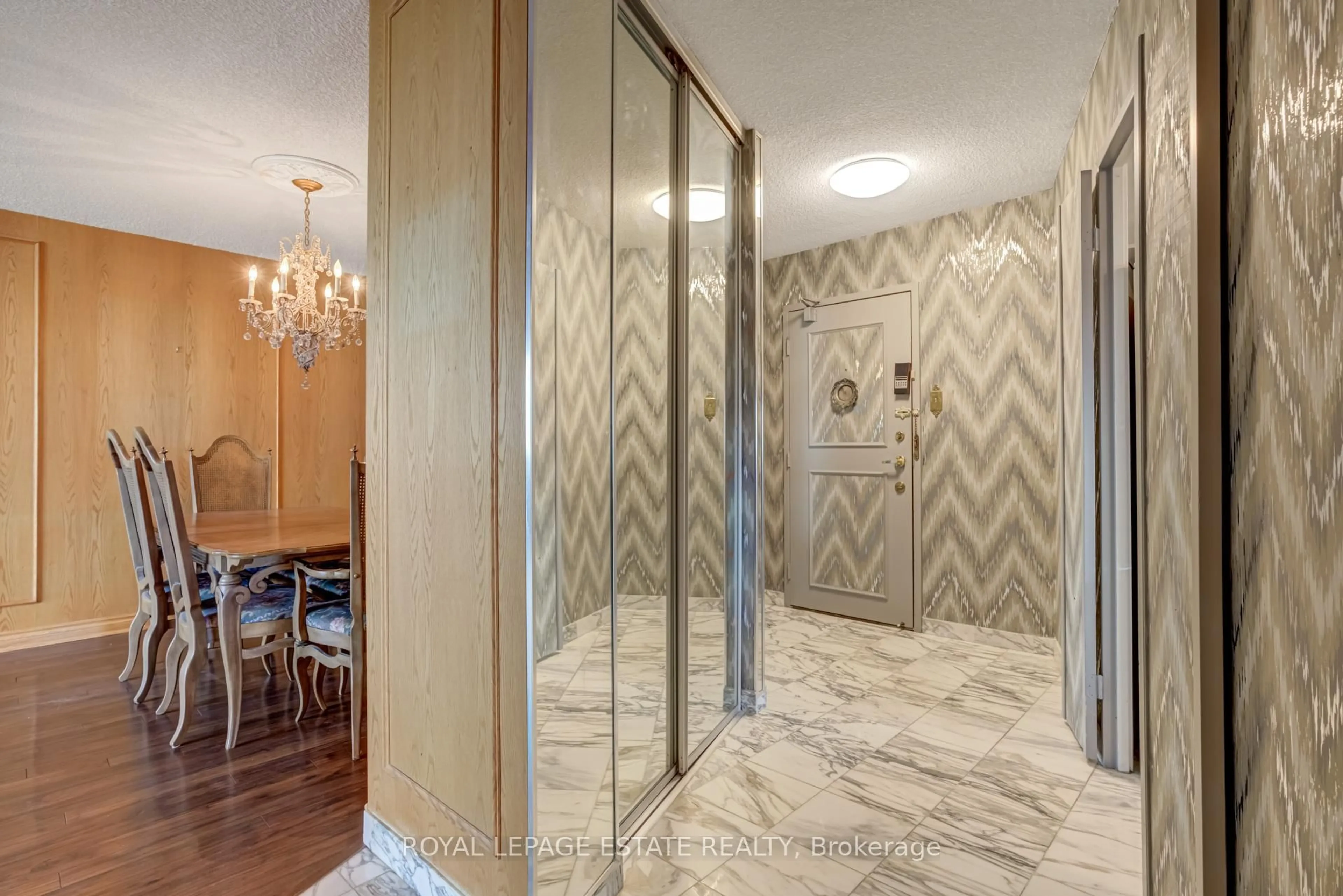 Indoor foyer for 3303 Don Mills Rd #1903, Toronto Ontario M2J 4T6