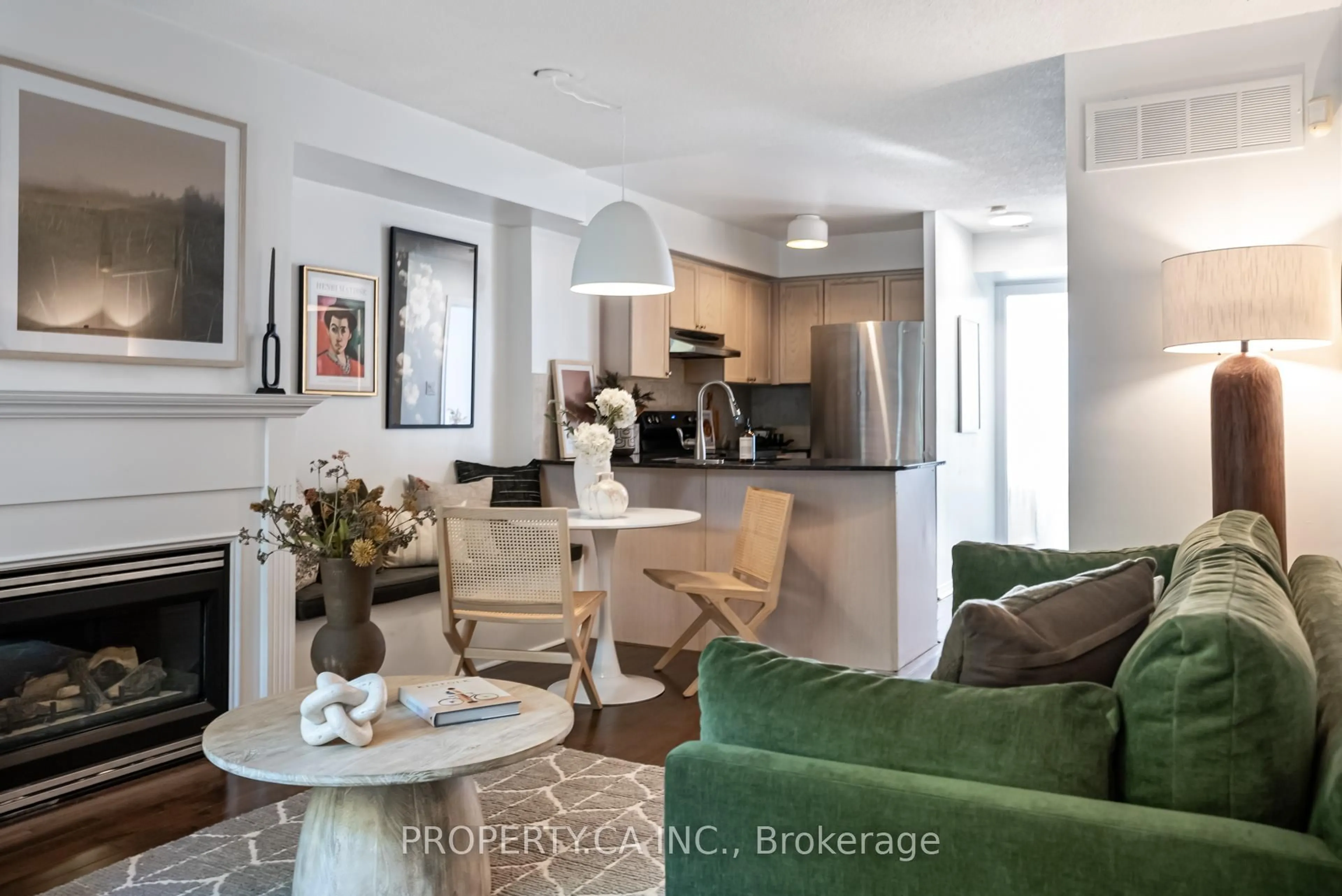 Open concept kitchen, unknown for 12 Sudbury St #2205, Toronto Ontario M6J 3W7