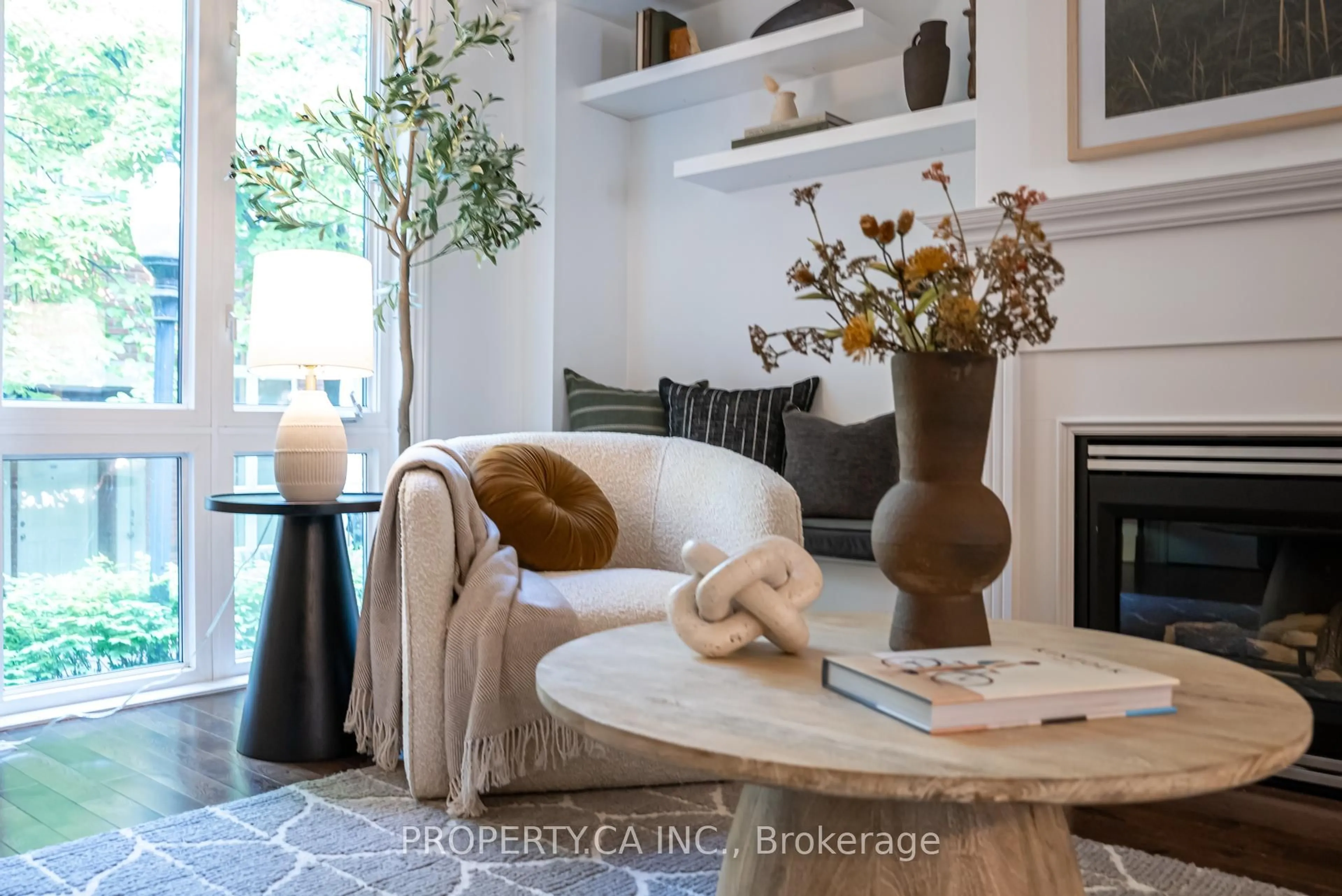 Living room with furniture, ceramic/tile floor for 12 Sudbury St #2205, Toronto Ontario M6J 3W7