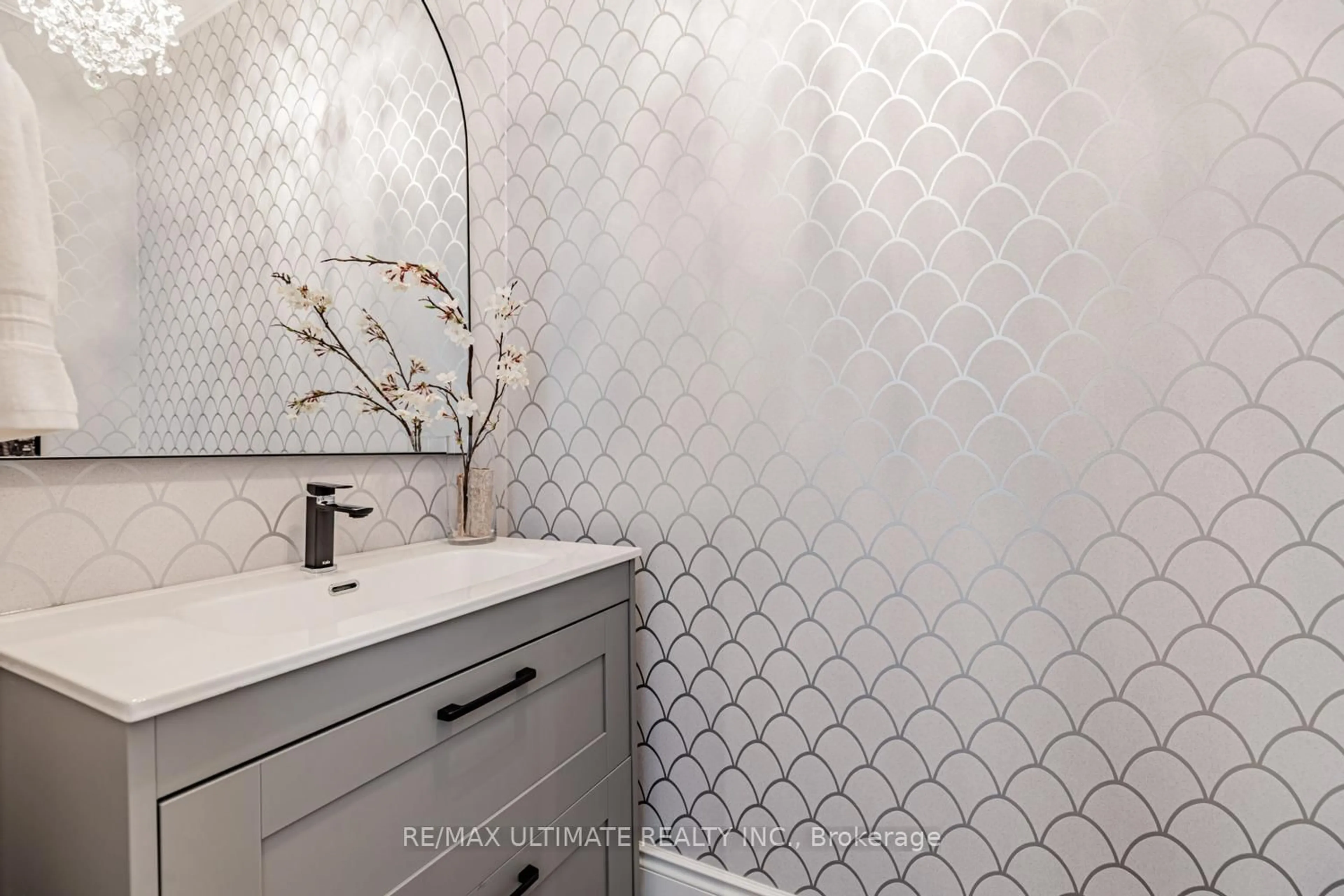 Contemporary bathroom, ceramic/tile floor for 54 Burncrest Dr, Toronto Ontario M5M 2Z5