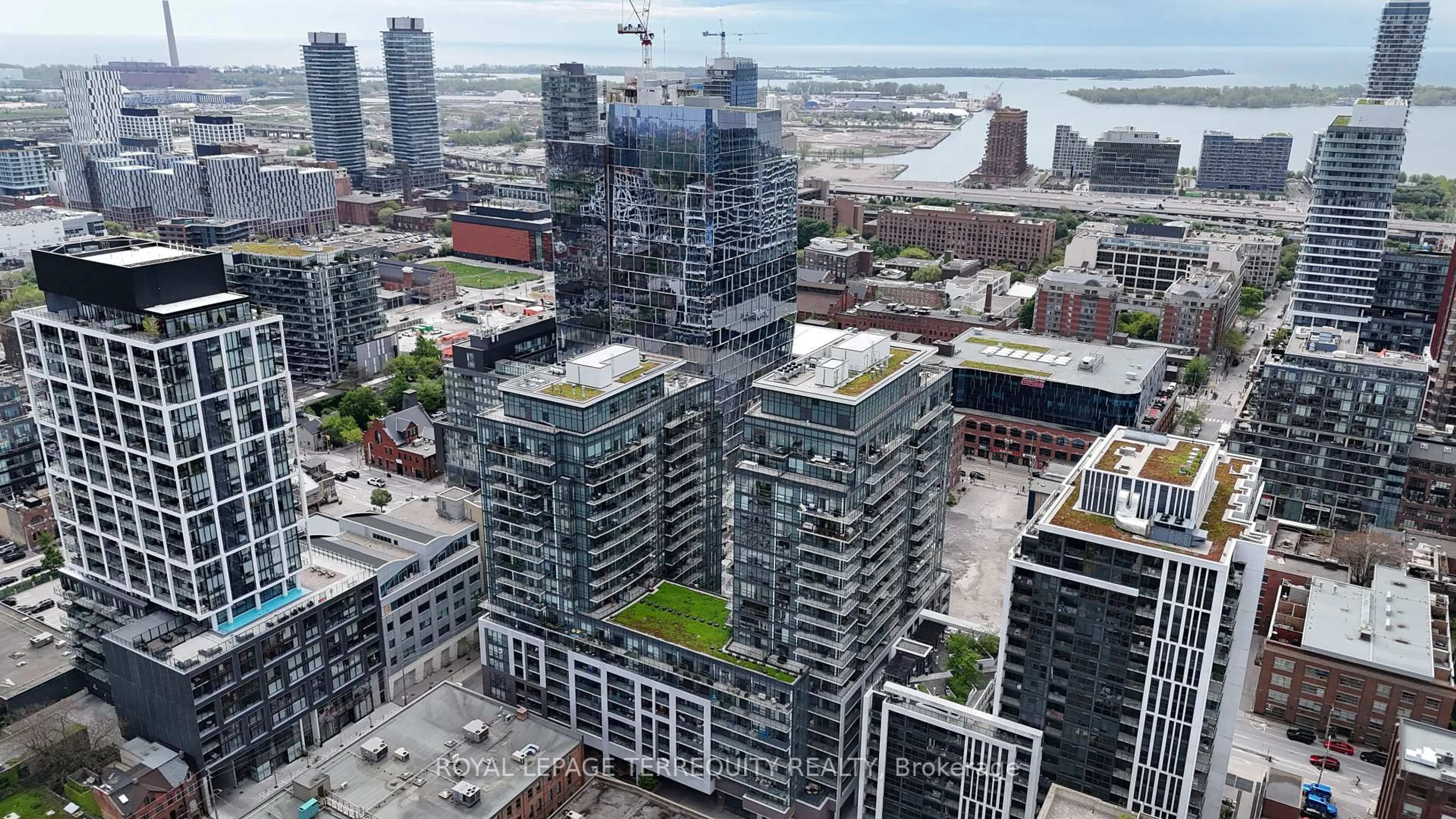 A pic from outside/outdoor area/front of a property/back of a property/a pic from drone, city buildings view from balcony for 460 Adelaide St #1032, Toronto Ontario M5A 0E7