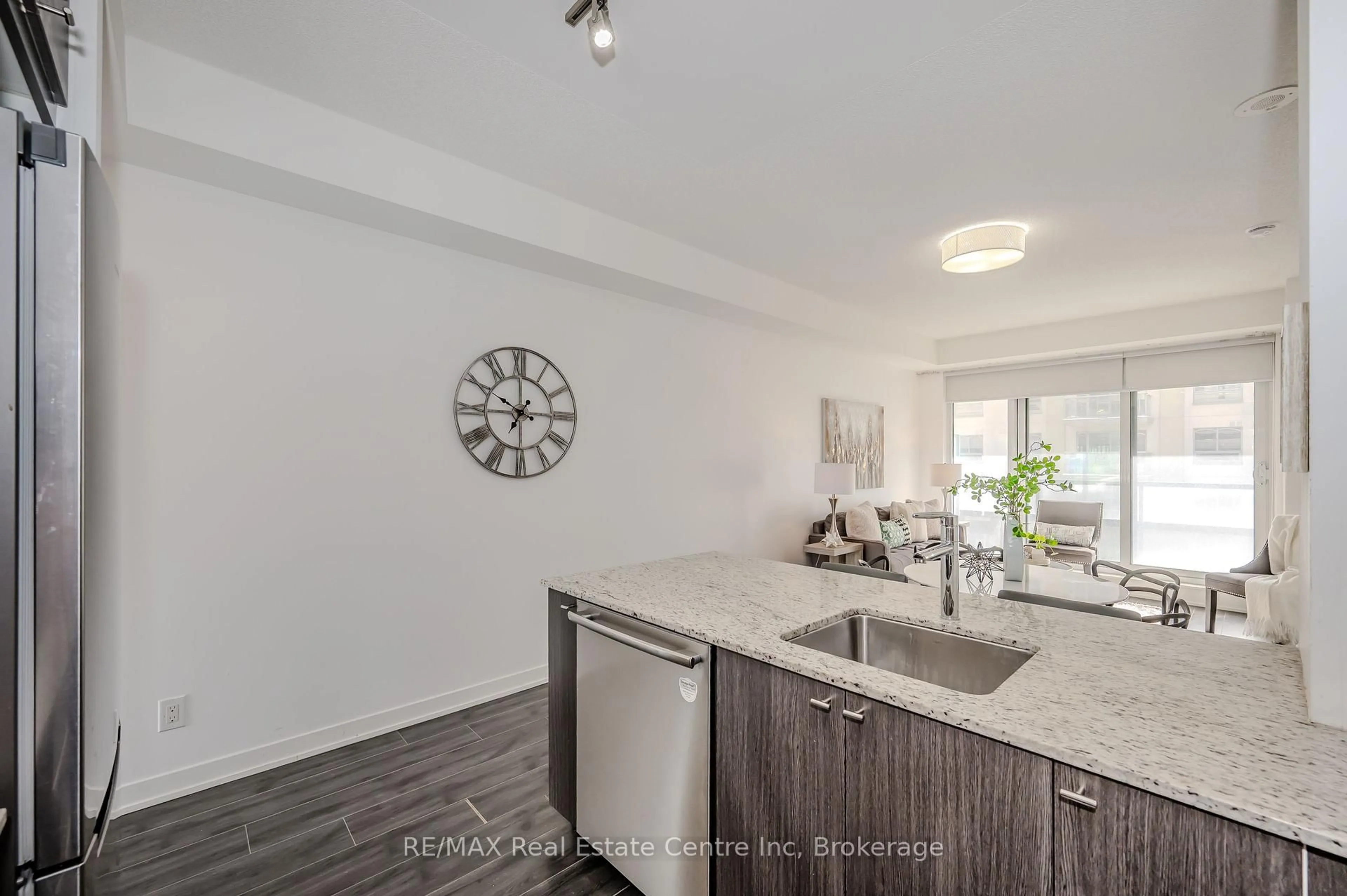 Open concept kitchen, unknown for 18 Rean Dr #523, Toronto Ontario M2K 0C7