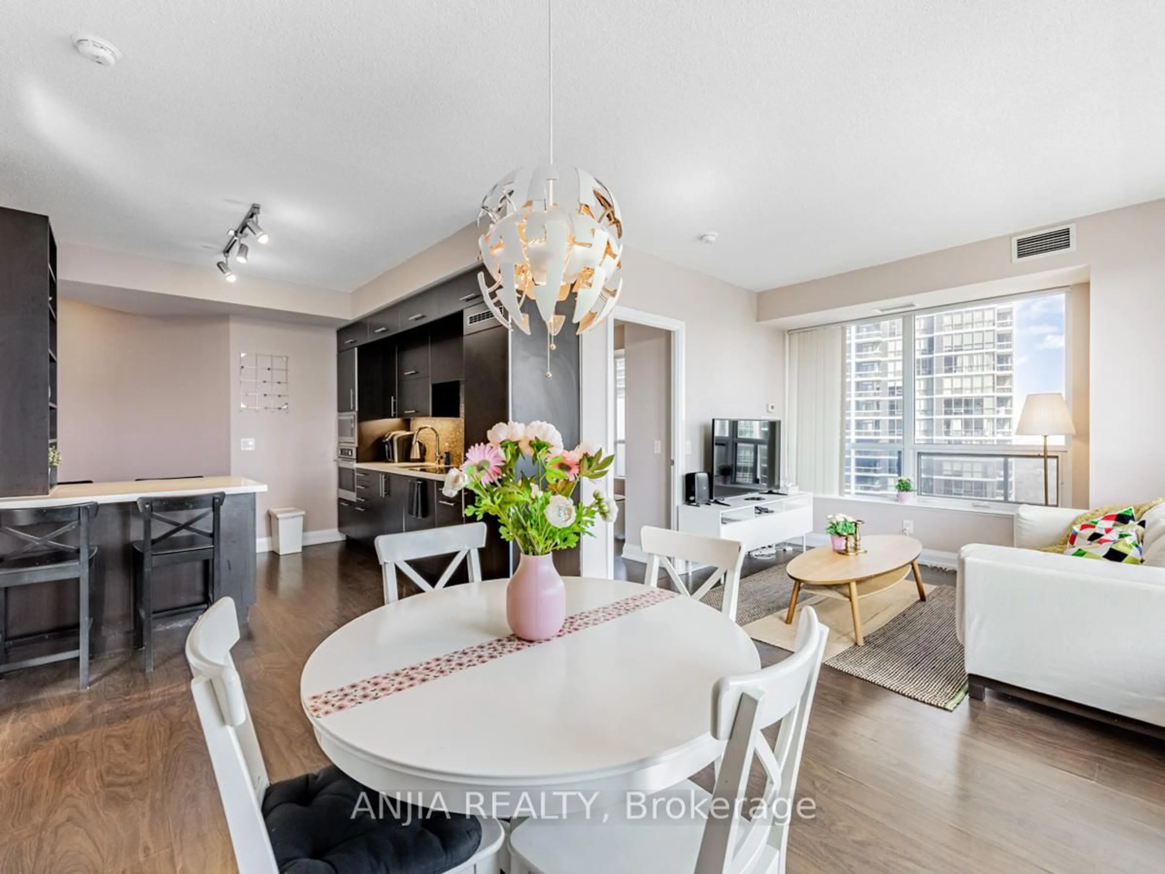 Open concept kitchen, wood/laminate floor for 2 Anndale Dr #1408, Toronto Ontario M2N 2W8