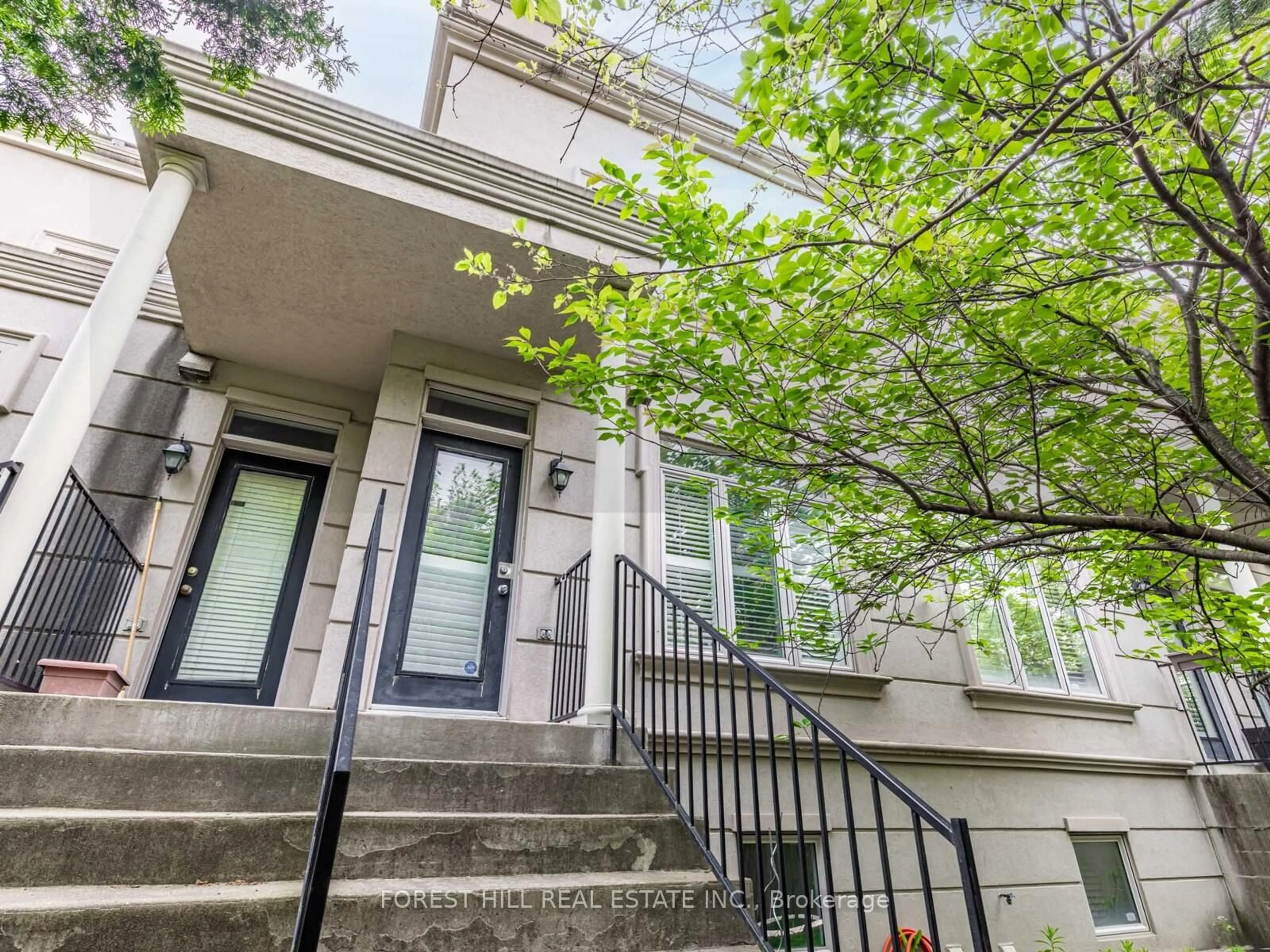 Unknown for 22 Espana Lane, Toronto Ontario M2N 7K8