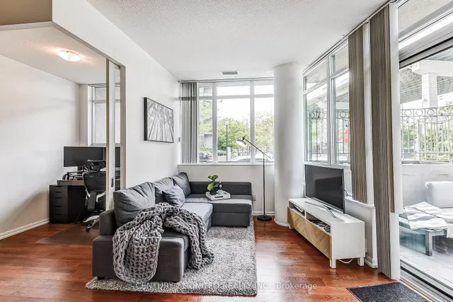 Additional image 13 of 209 Fort York Blvd Unit 164