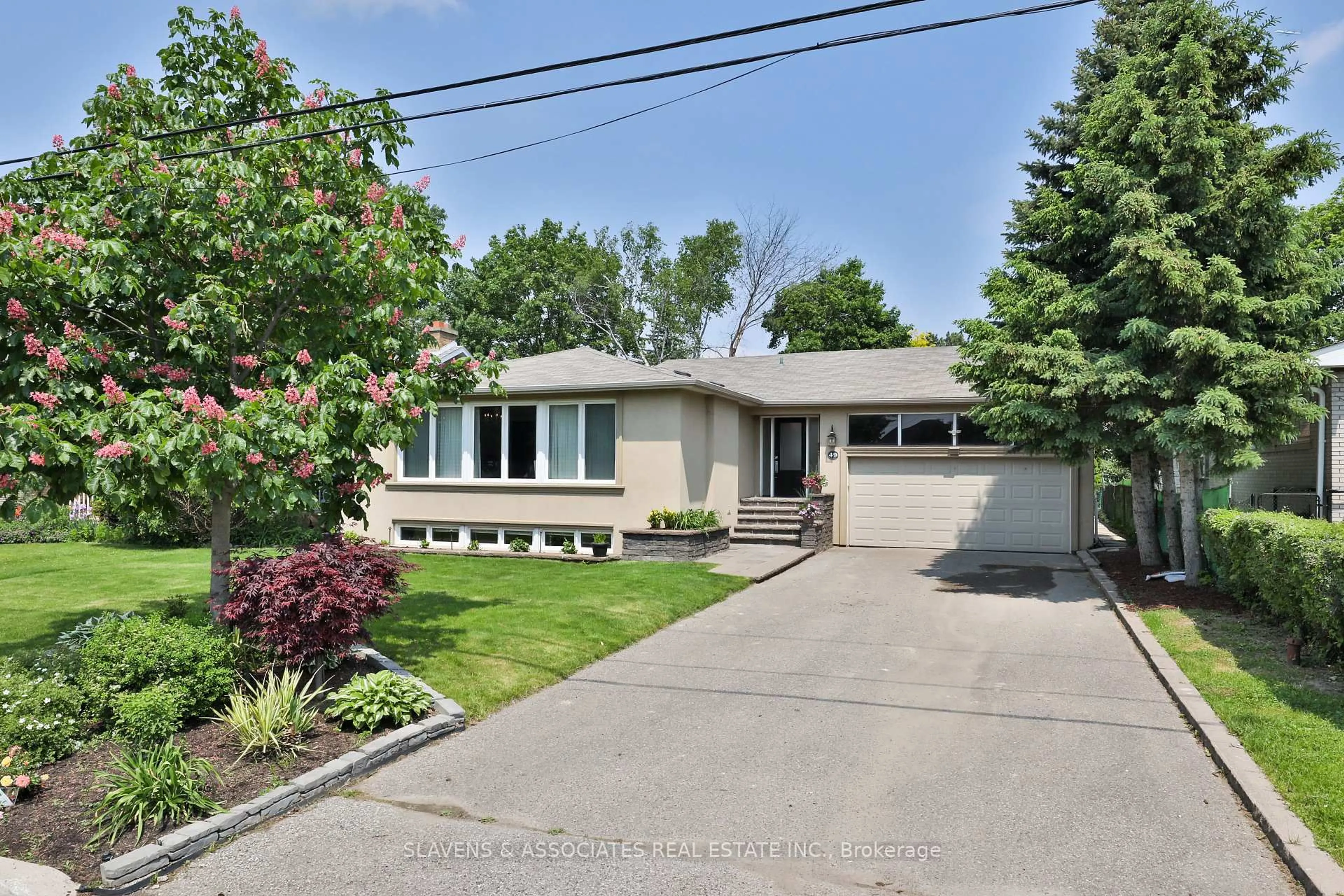 Unknown for 49 Hearthstone Cres, Toronto Ontario M2R 1G2