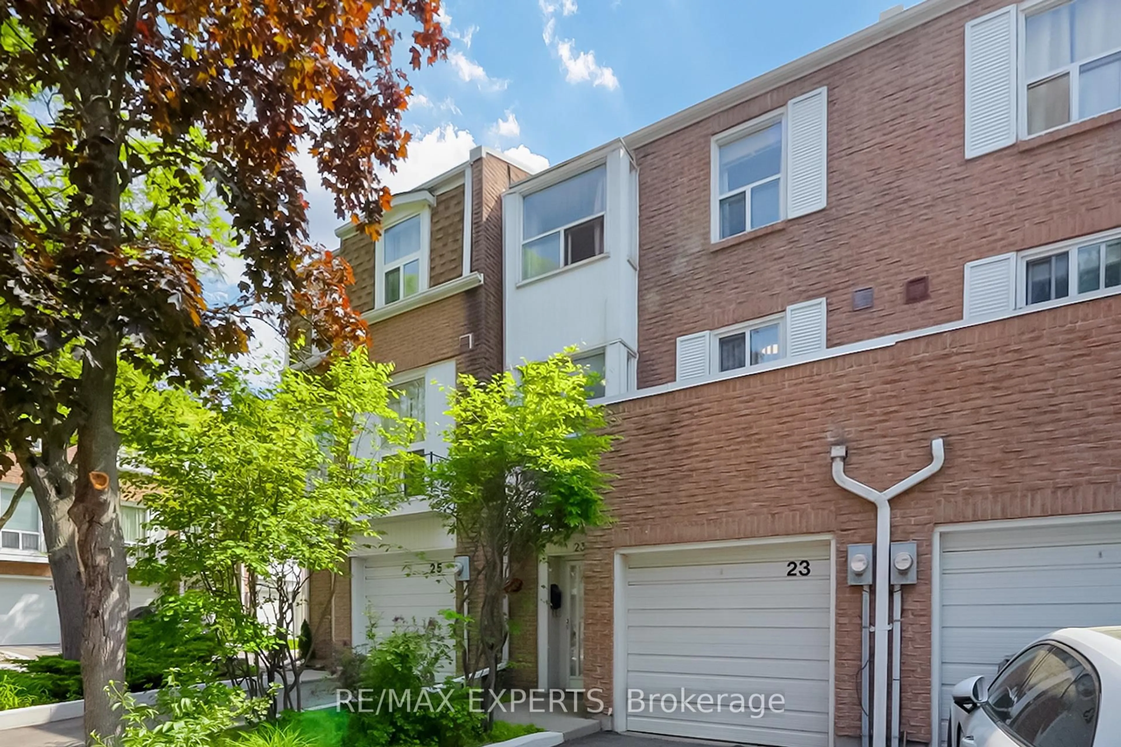 Home with brick exterior material, street for 23 Thimble Berry Way, Toronto Ontario M2H 3K6