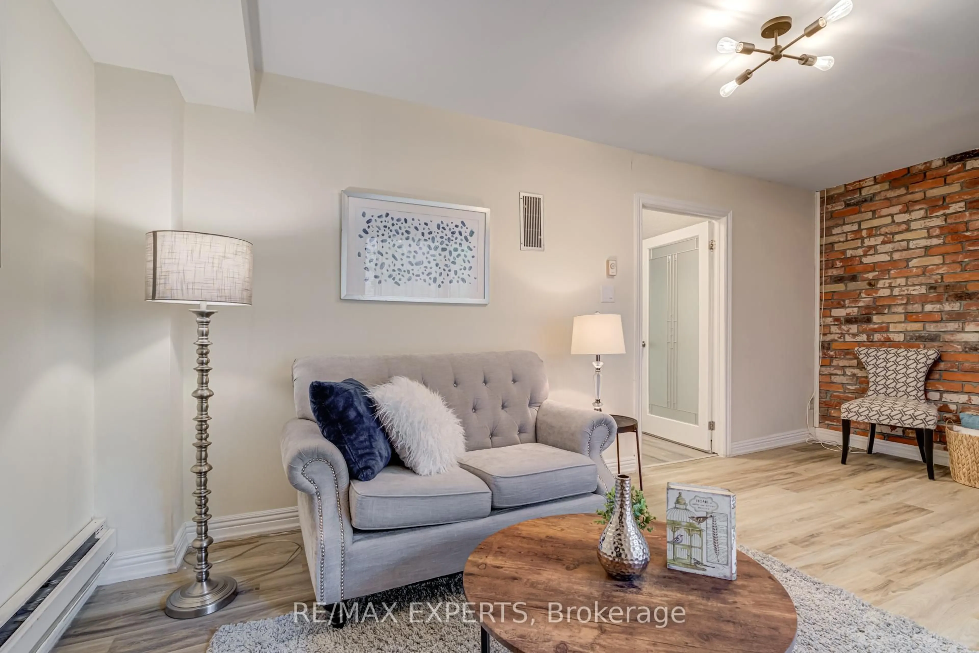 Living room with furniture, unknown for 23 Thimble Berry Way, Toronto Ontario M2H 3K6
