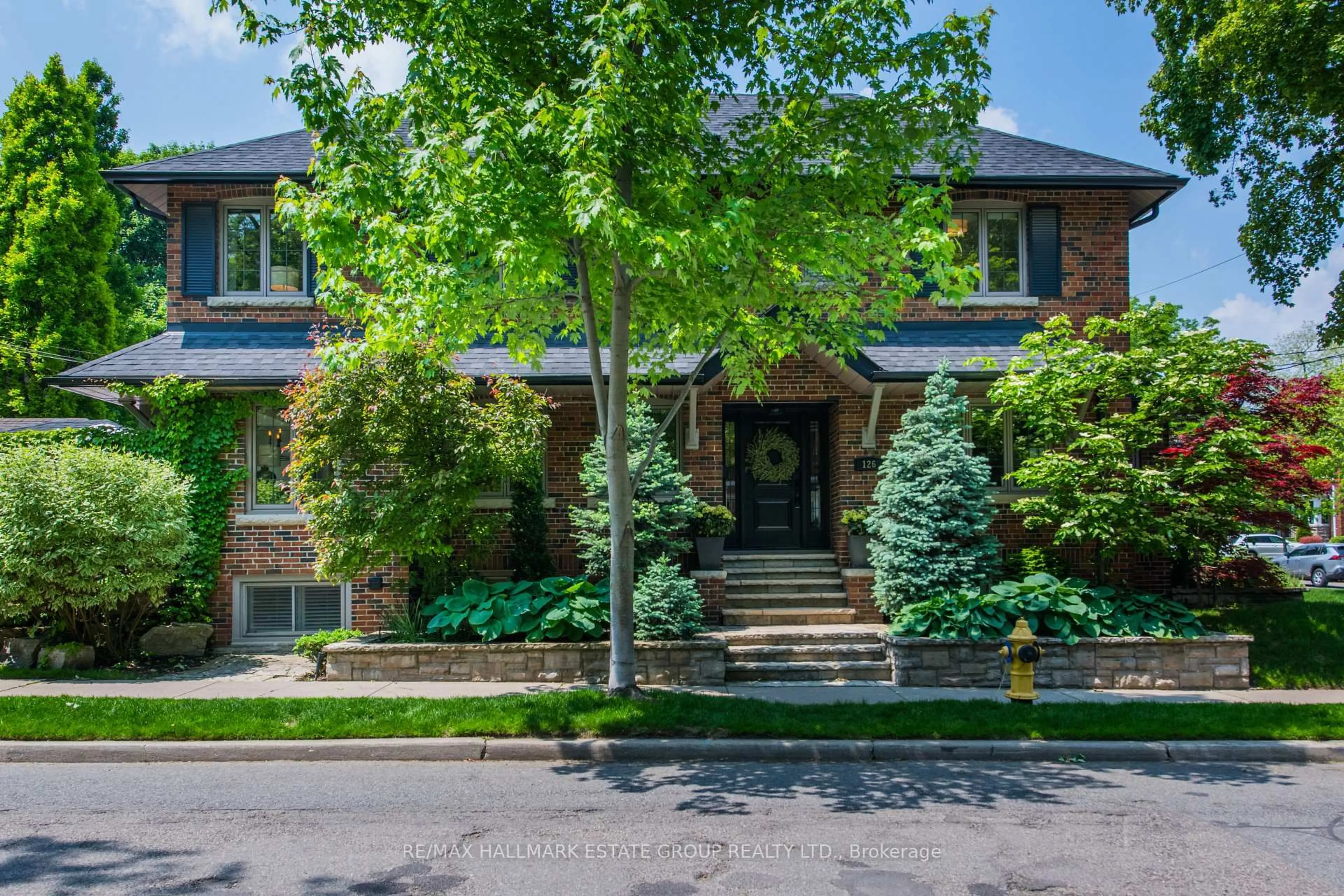Home with brick exterior material, street for 126 Lascelles Blvd, Toronto Ontario M5P 2E4