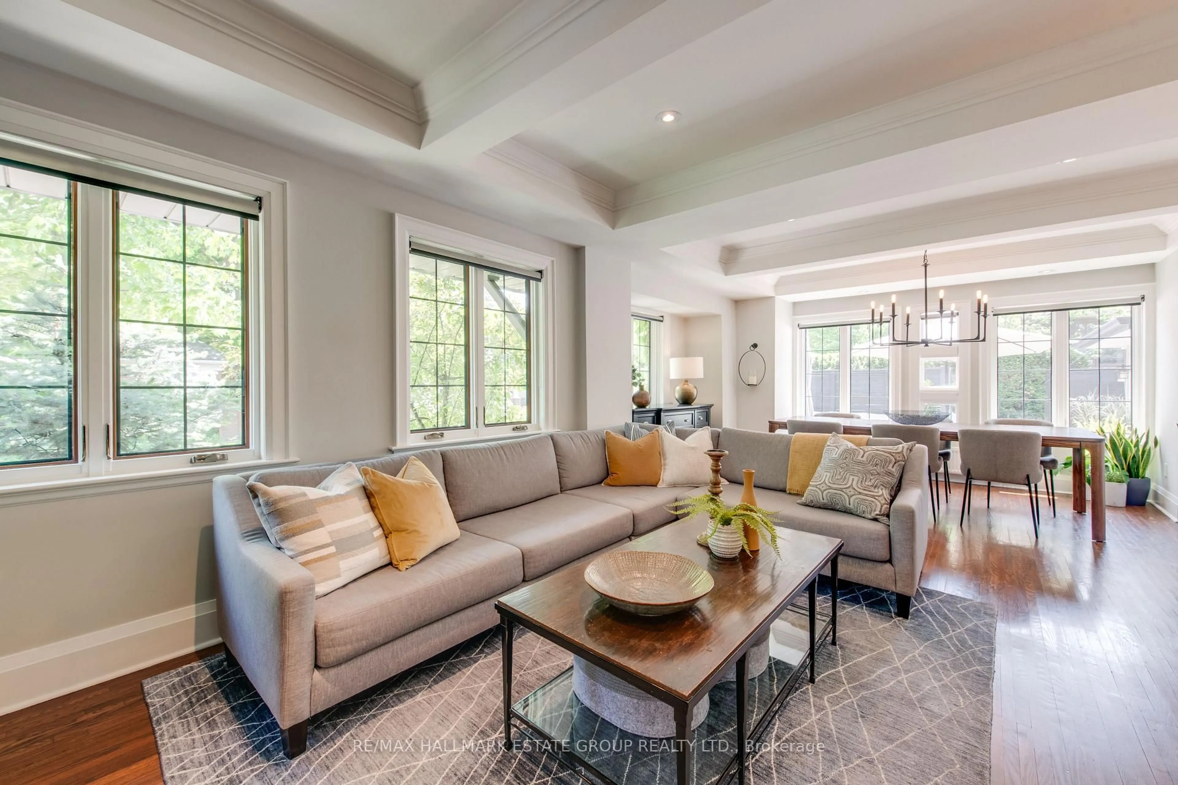 Living room with furniture, unknown for 126 Lascelles Blvd, Toronto Ontario M5P 2E4
