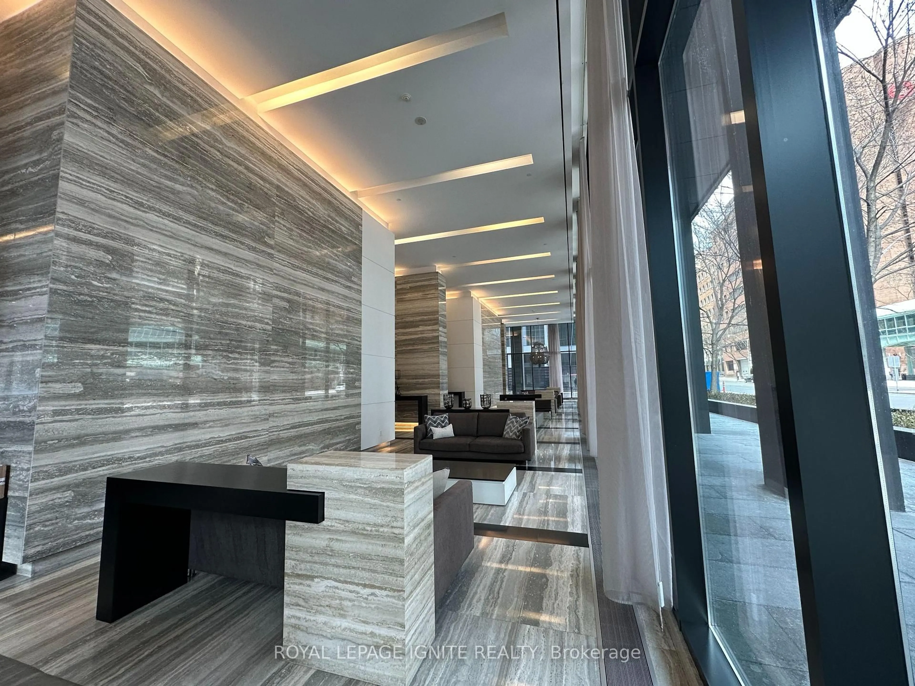 Lobby for 110 Charles St #1809, Toronto Ontario M4Y 1T5