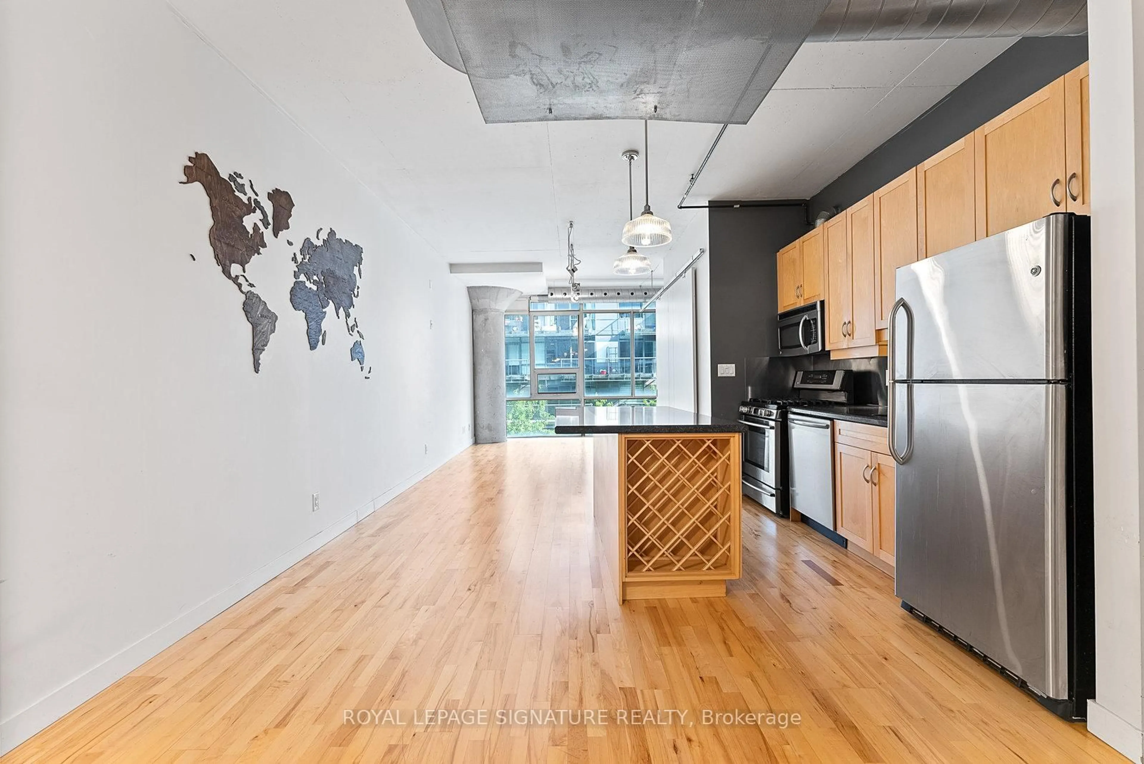 Unknown for 32 Stewart St #405, Toronto Ontario M5V 3T2