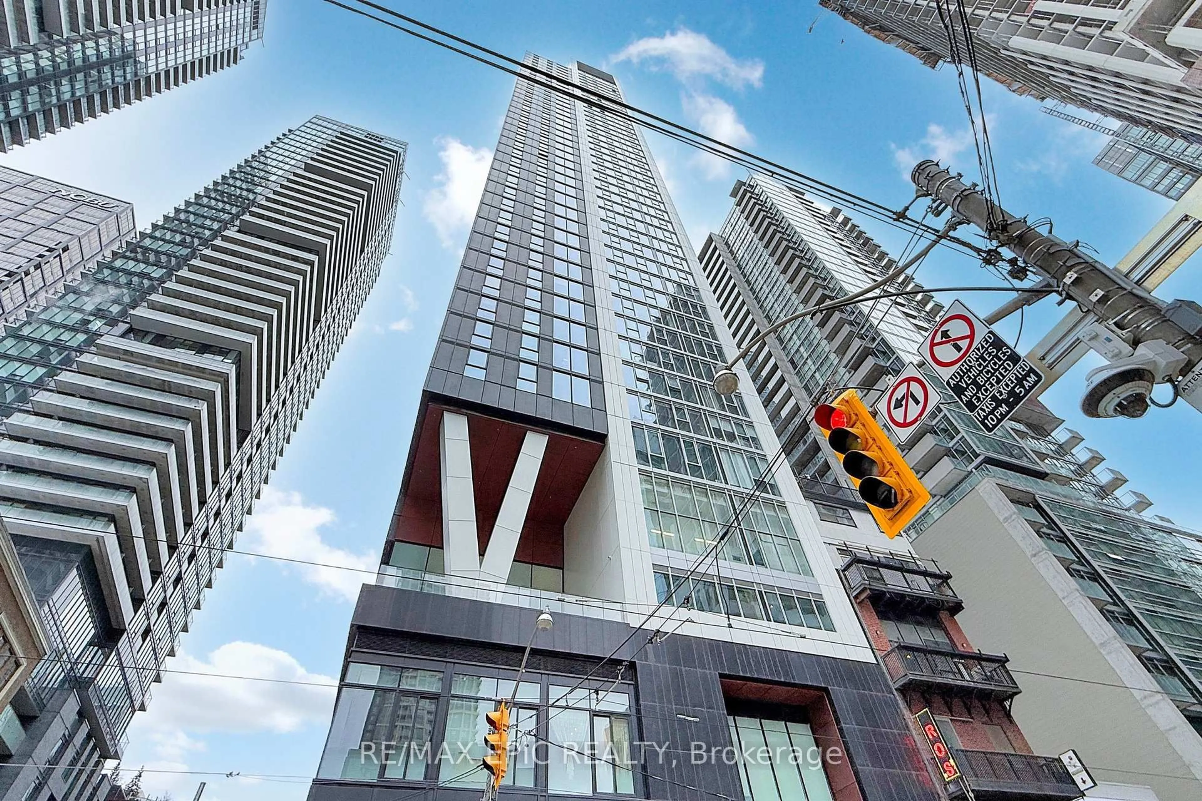 Unknown for 357 King St #2906, Toronto Ontario M5V 0S7