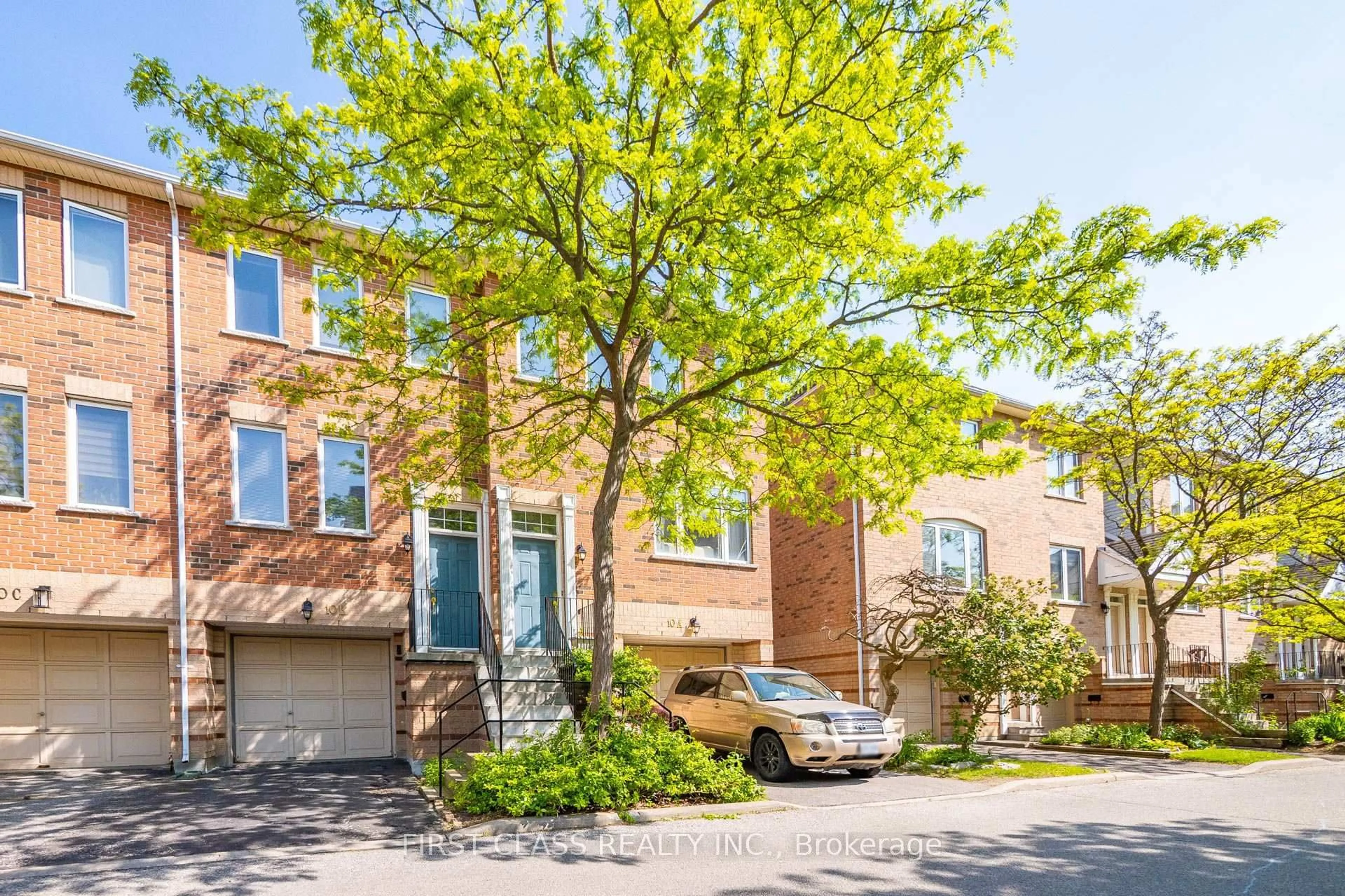 Home with brick exterior material, street for 10A Leaside Park Dr, Toronto Ontario M4H 1R3