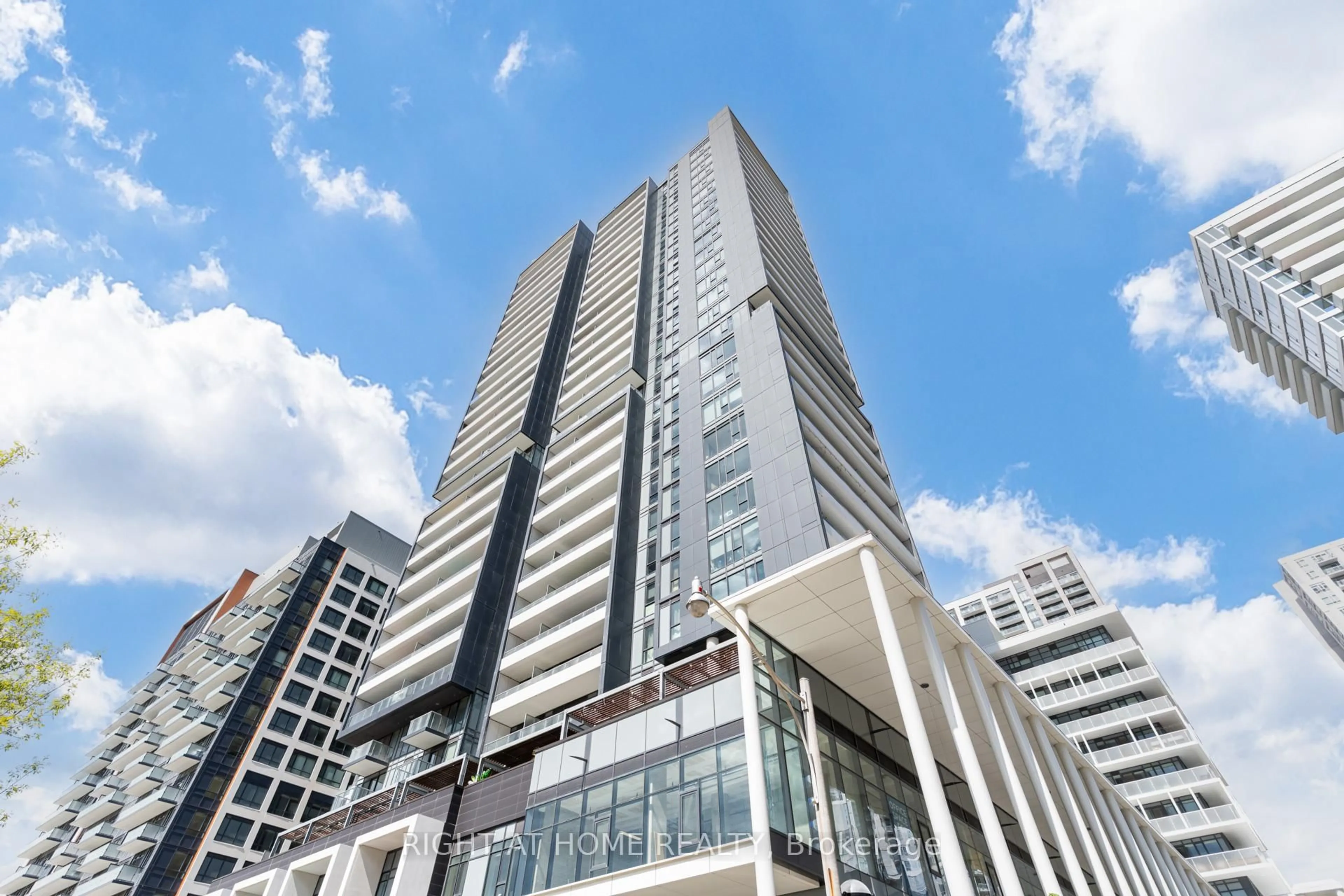 Indoor foyer for 225 Sumach St #2407, Toronto Ontario M5A 0P8