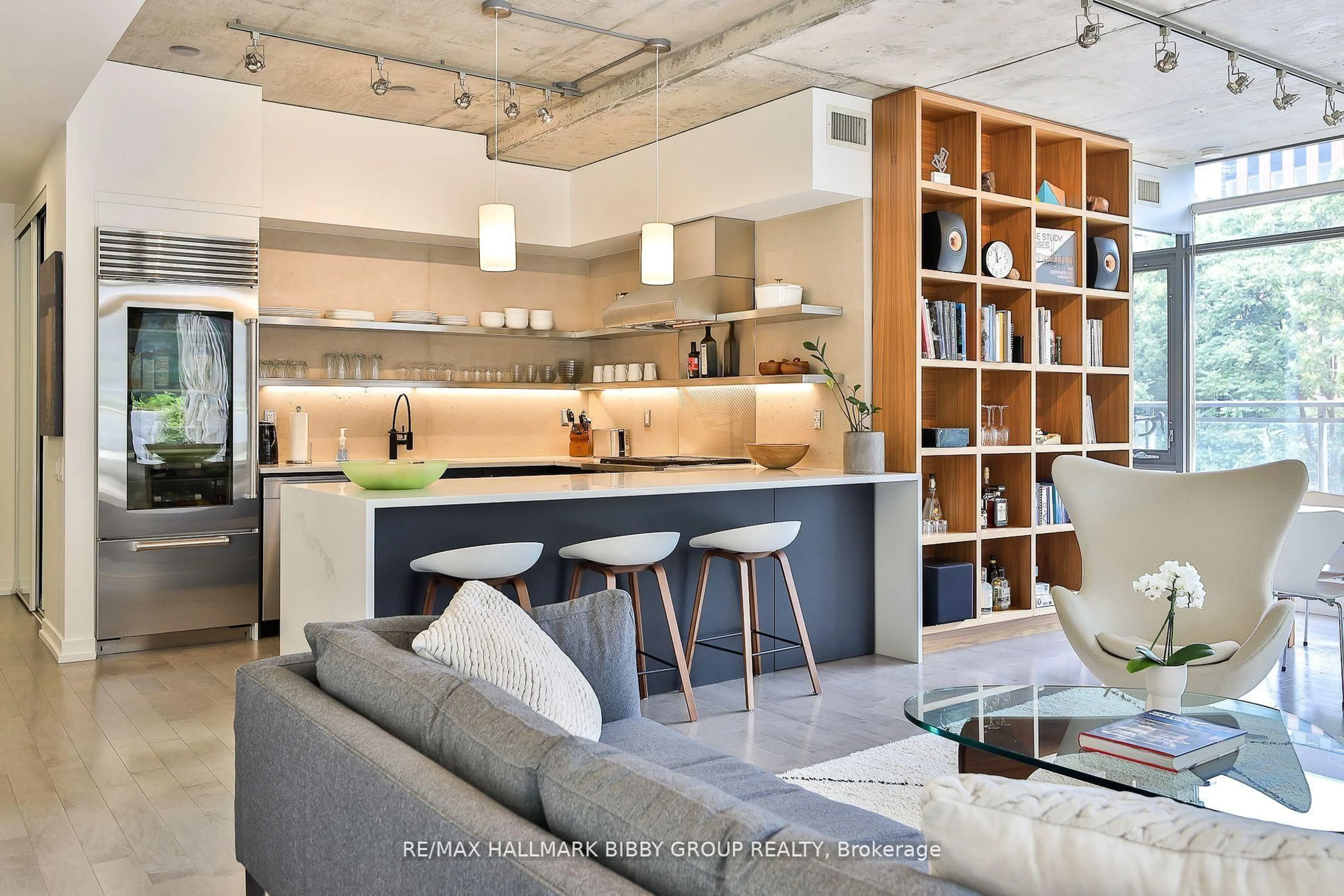 Open concept kitchen, unknown for 10 Morrison St #305, Toronto Ontario M5V 2T8
