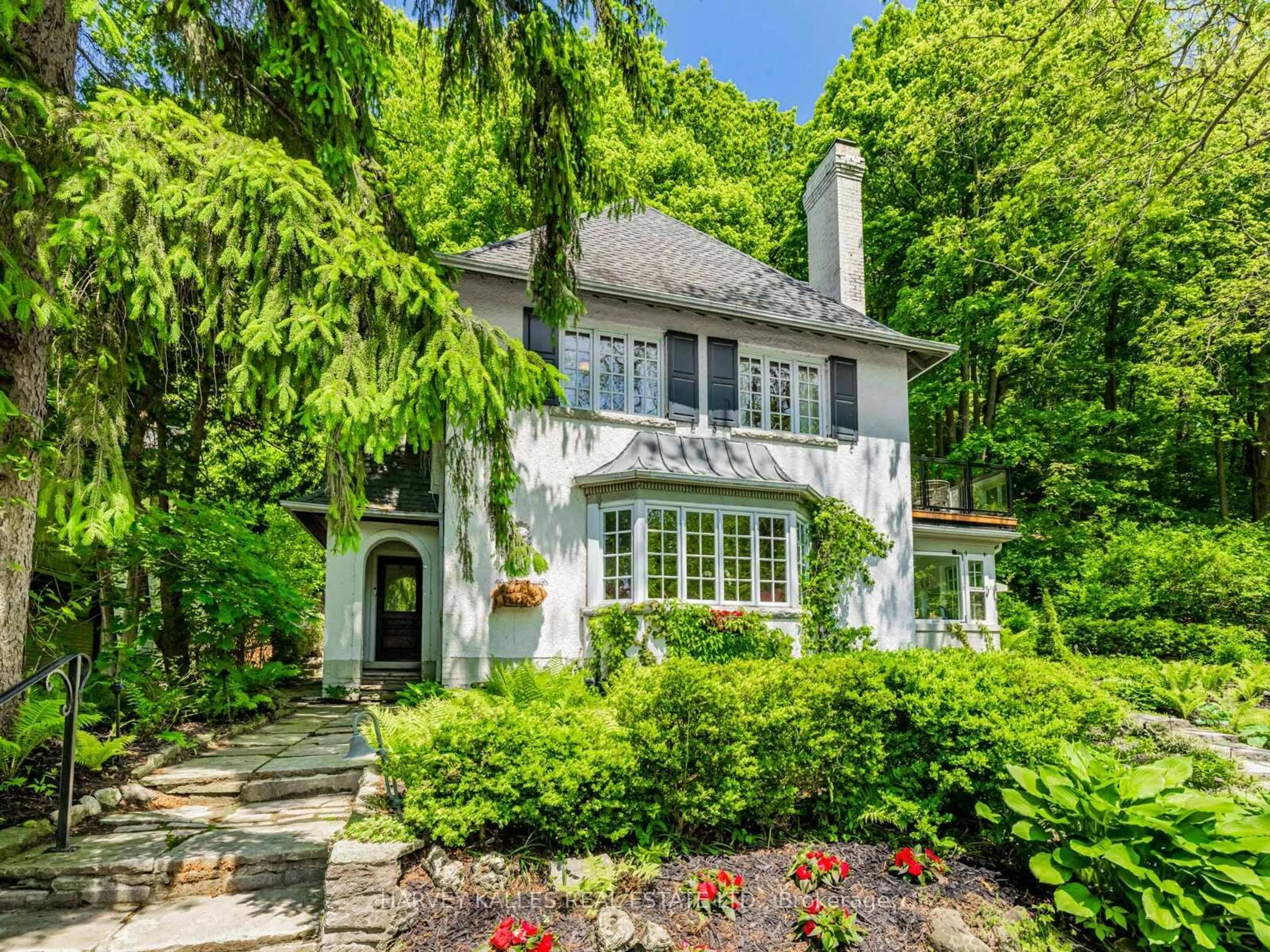 Home with brick exterior material, street for 42 Brookfield Rd, Toronto Ontario M2P 1A9
