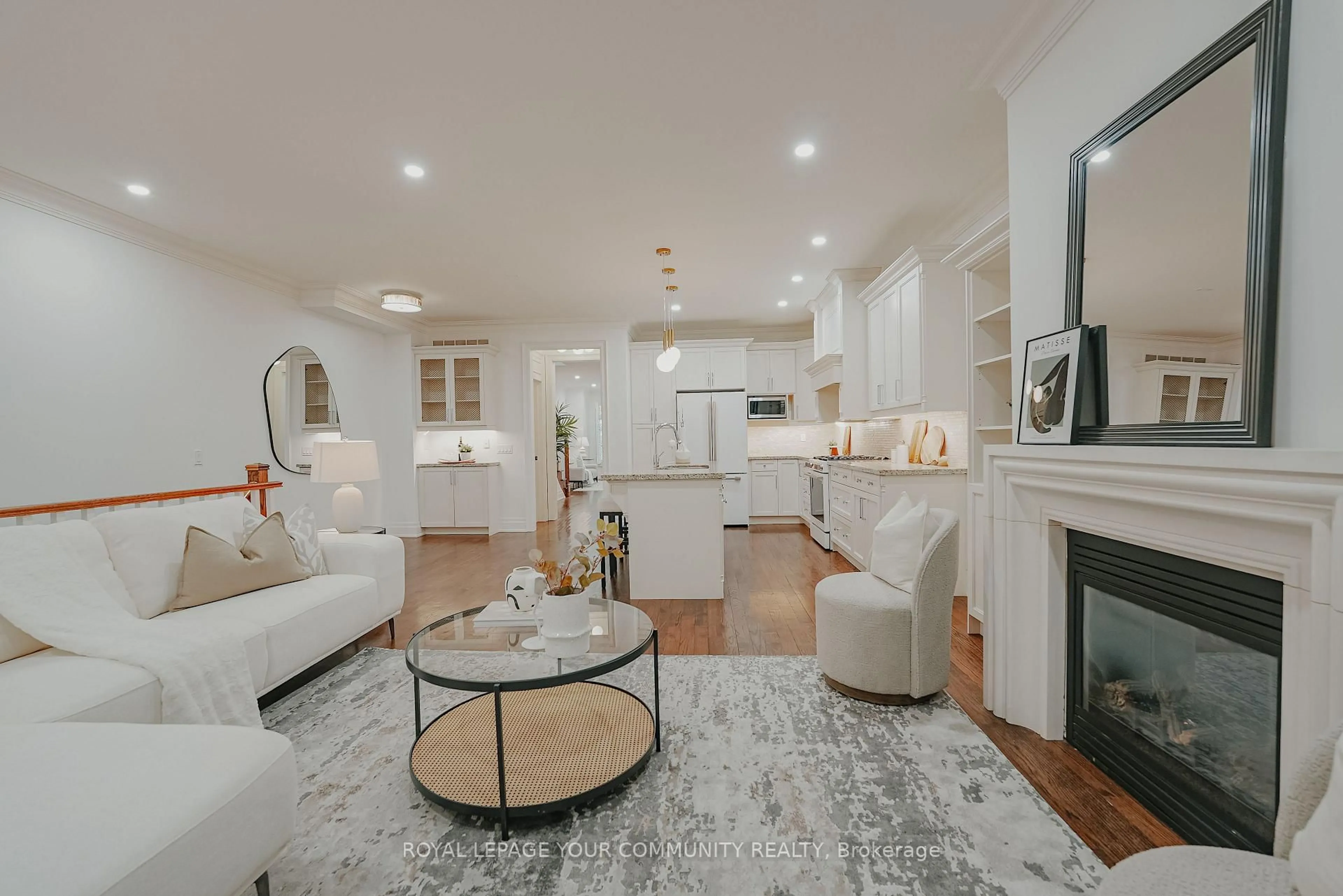Living room with furniture, unknown for 136 Bowood Ave, Toronto Ontario M4N 1Y5