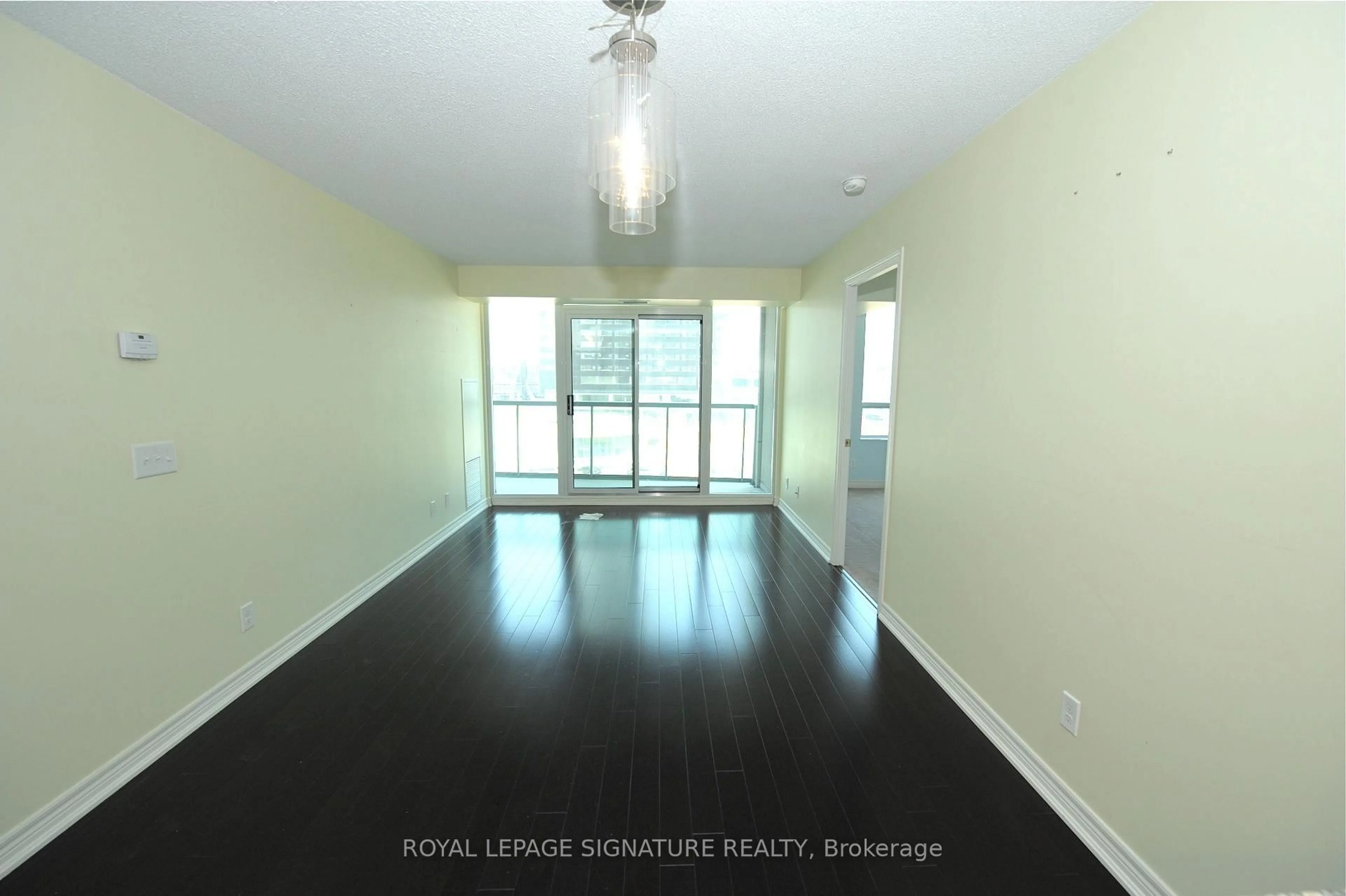 A pic of a room for 30 Grand Trunk Cres #509, Toronto Ontario M5J 3A4