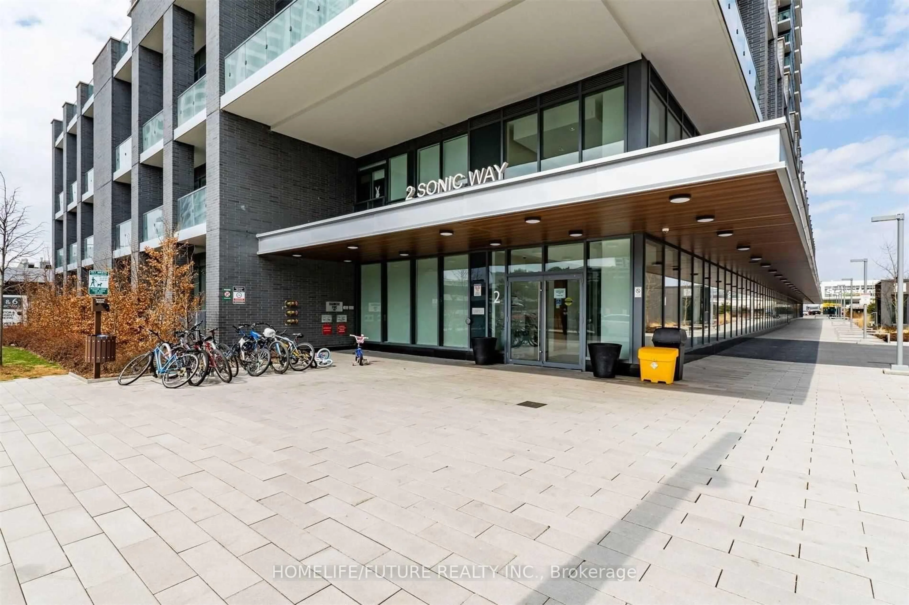 Indoor foyer for 2 Sonic Way #908, Toronto Ontario M3C 0P2