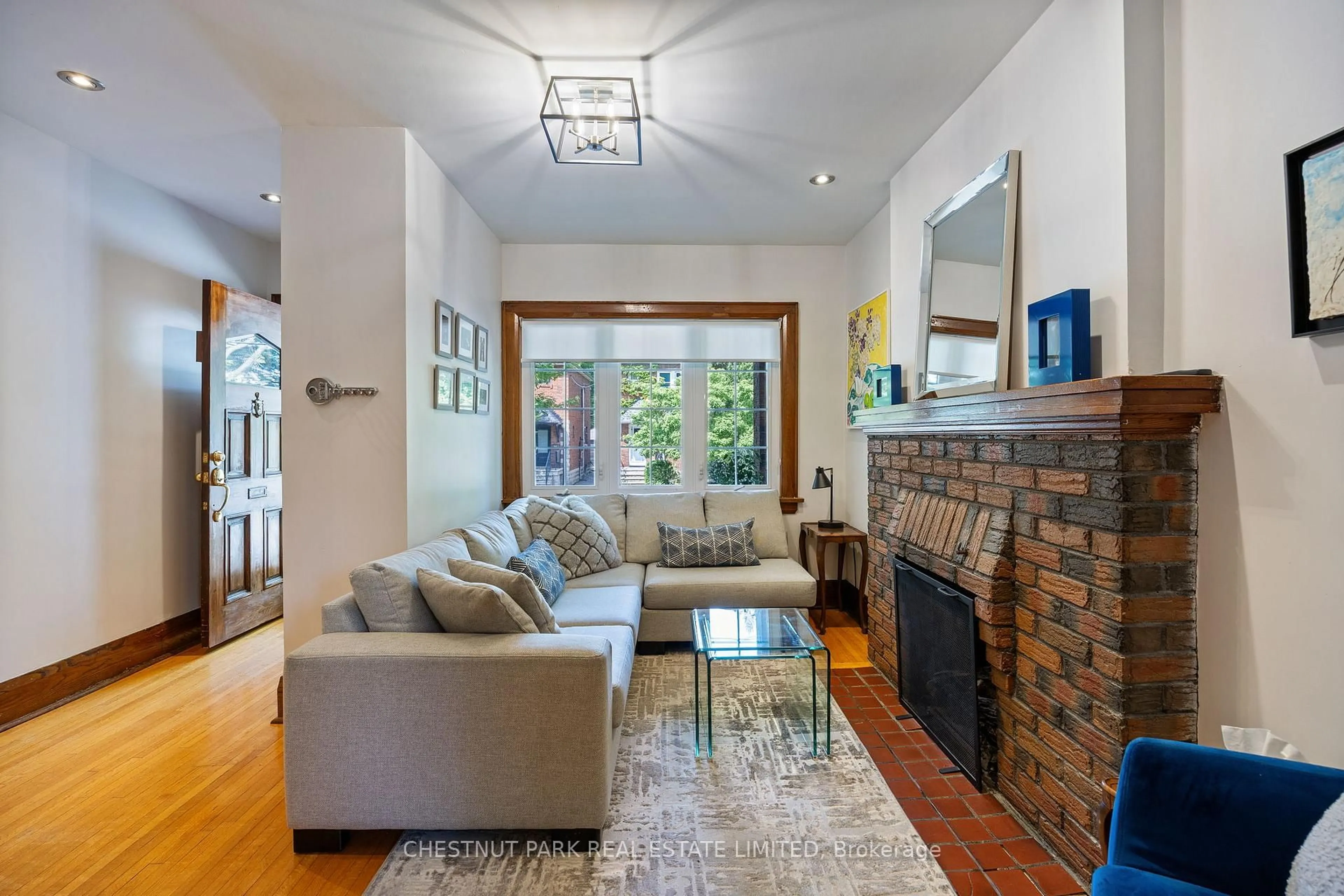 Living room with furniture, unknown for 211 Greer Rd, Toronto Ontario M5M 3N5