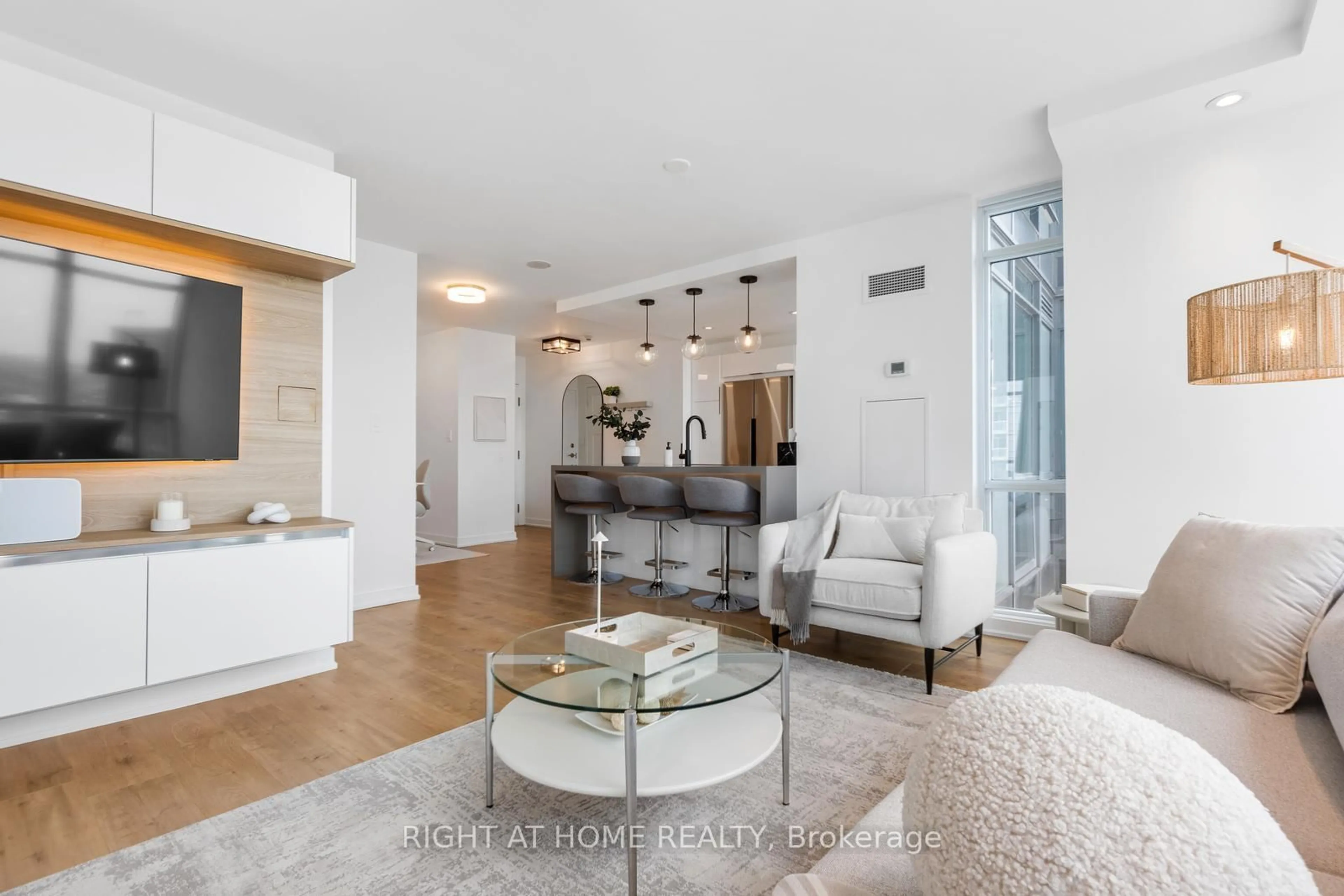 Living room with furniture, unknown for 11 Brunel Crt #5206, Toronto Ontario M5V 3Y3