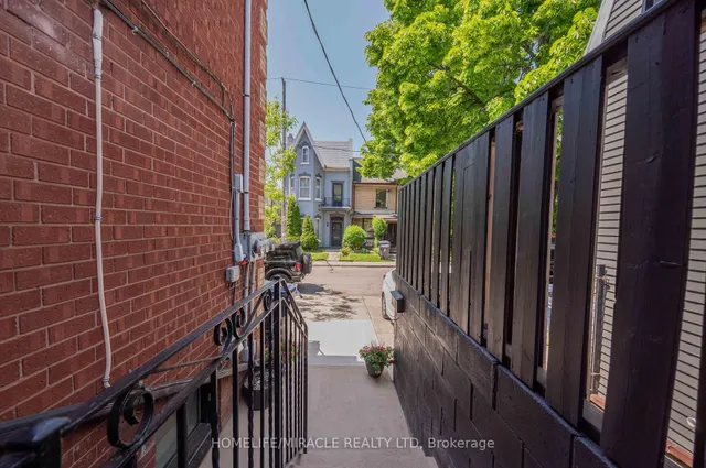 Additional image 36 of 1 Givins St