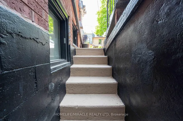 Additional image 23 of 1 Givins St