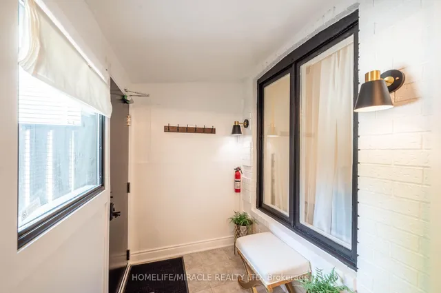 Additional image 46 of 1 Givins St