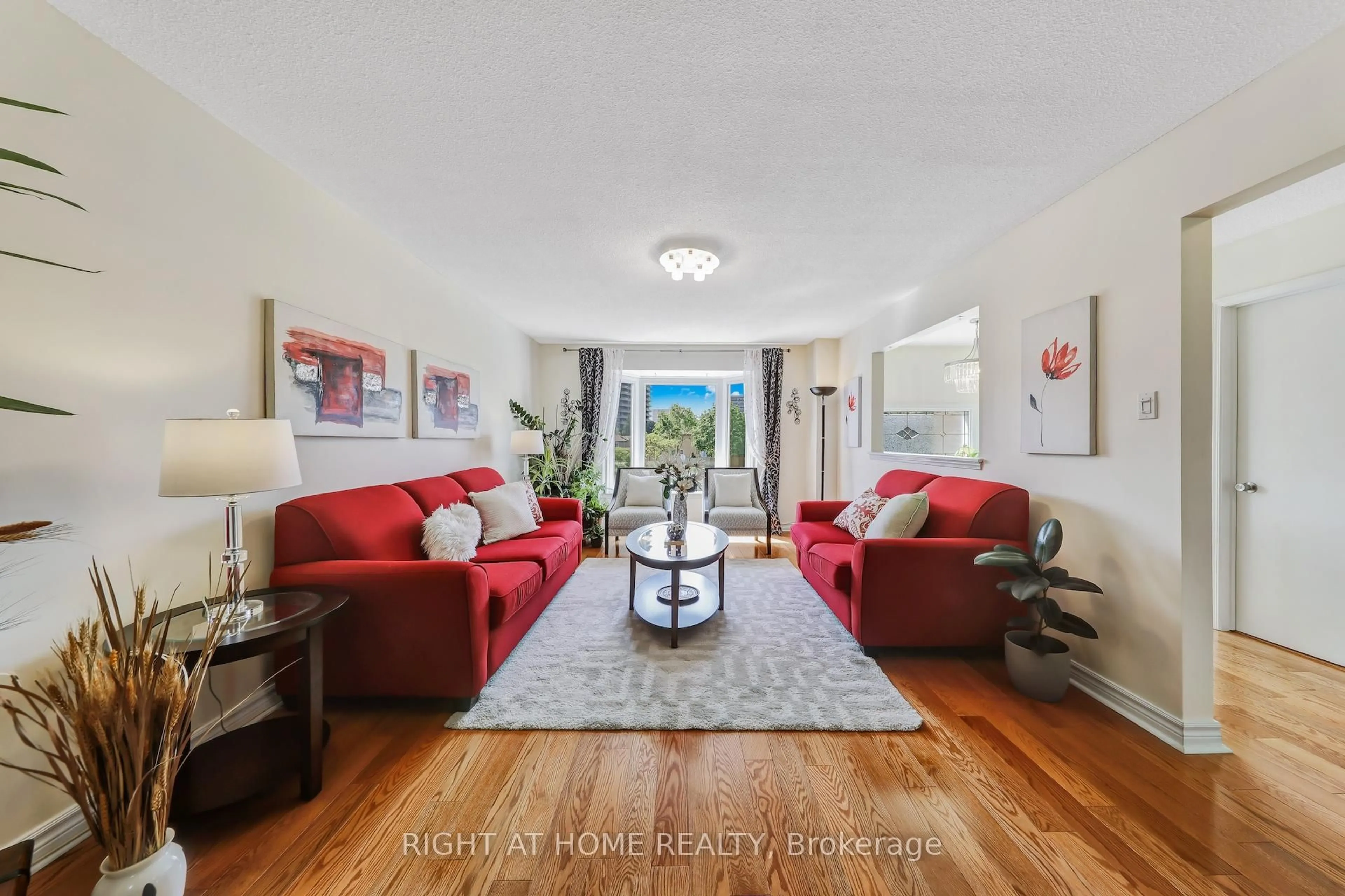 Living room with furniture, unknown for 157 Dollery Crt, Toronto Ontario M2R 3N9