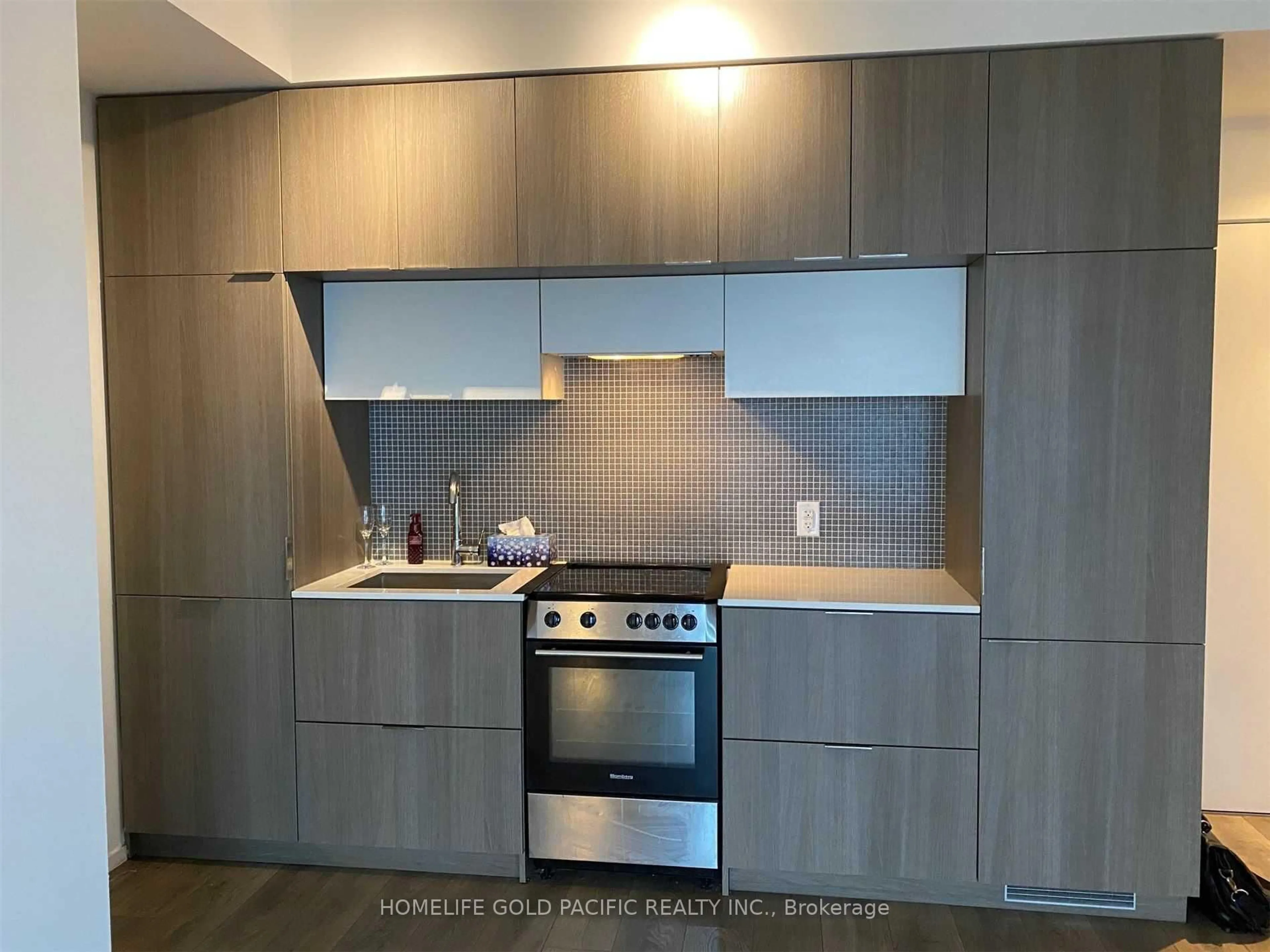 Standard kitchen, unknown for 159 Dundas St #3808, Toronto Ontario M5B 0A9