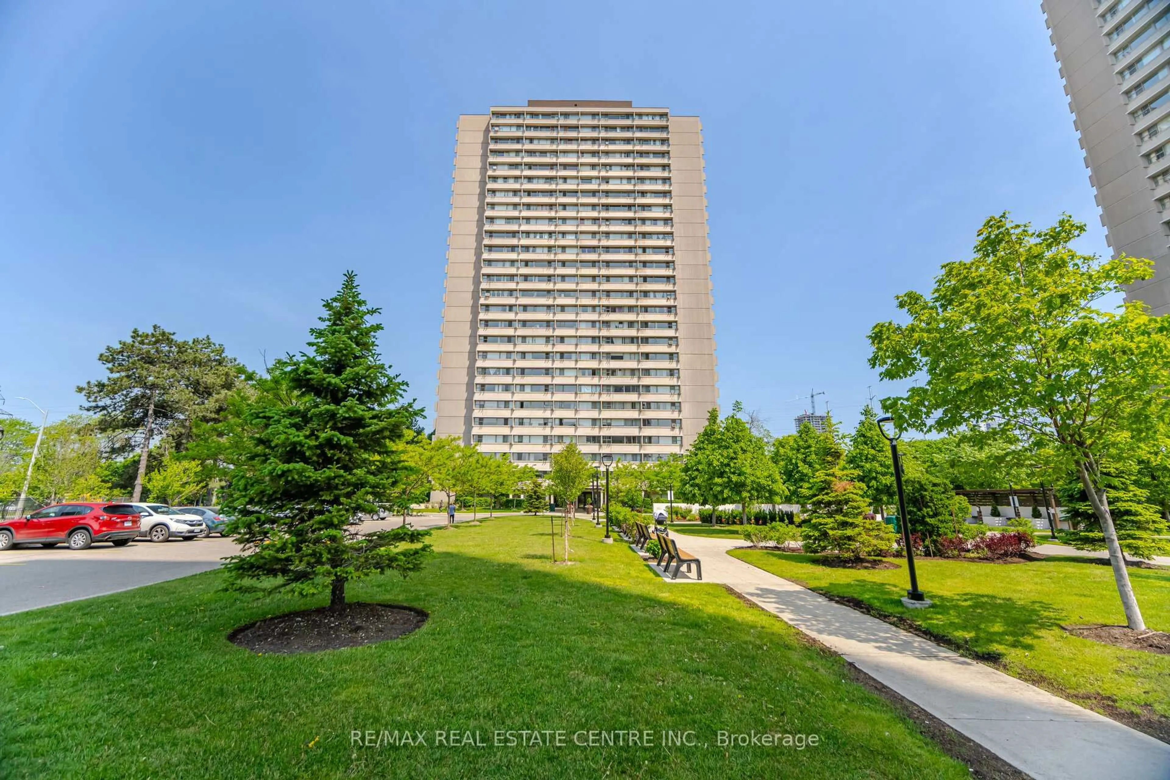 Unknown for 735 Don Mills Rd #2601, Toronto Ontario M3C 1T1