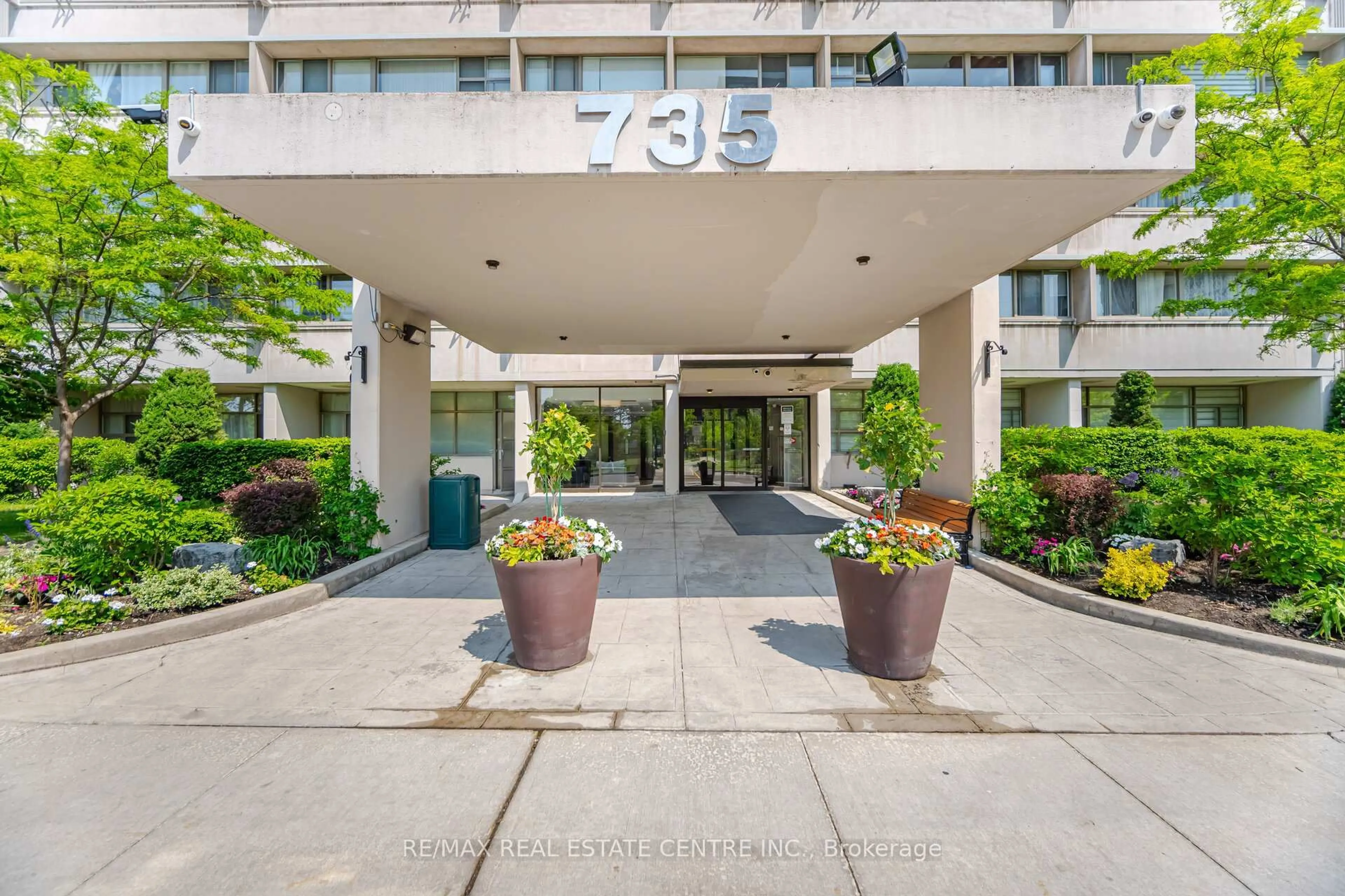Unknown for 735 Don Mills Rd #2601, Toronto Ontario M3C 1T1