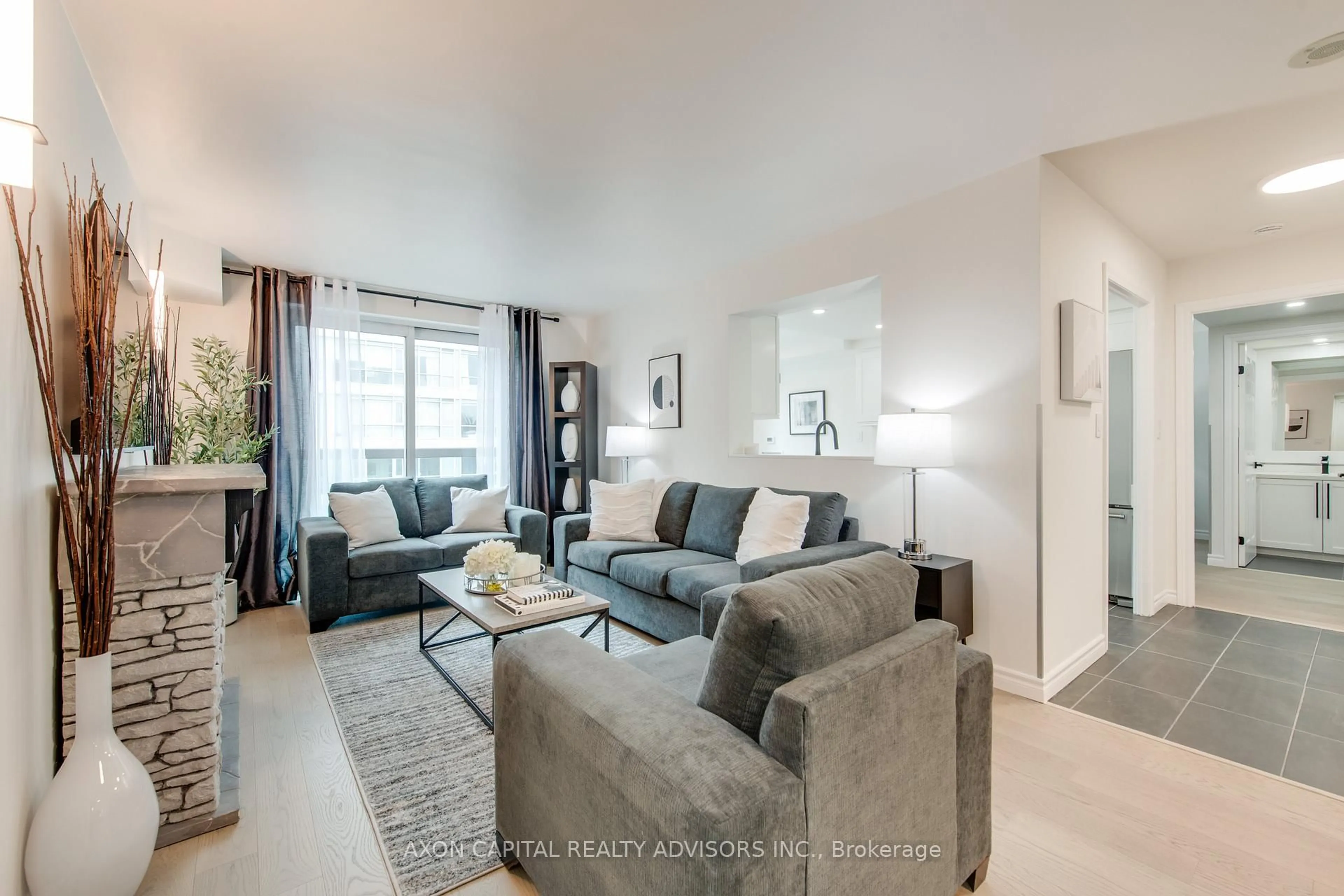 Living room with furniture, unknown for 168 Simcoe St #1513, Toronto Ontario M5H 4C9