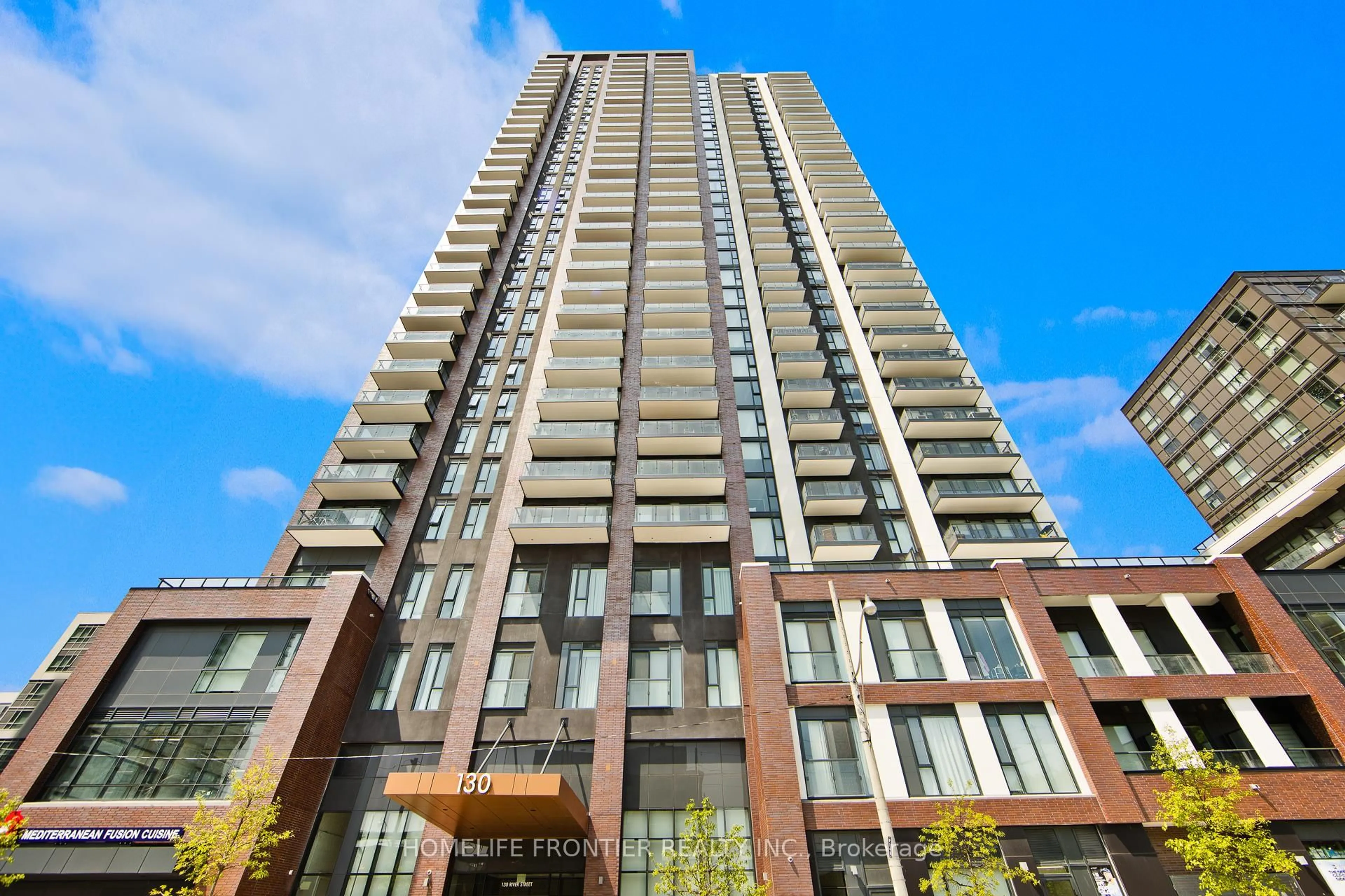 Indoor foyer for 130 River St #911, Toronto Ontario M5A 0R8