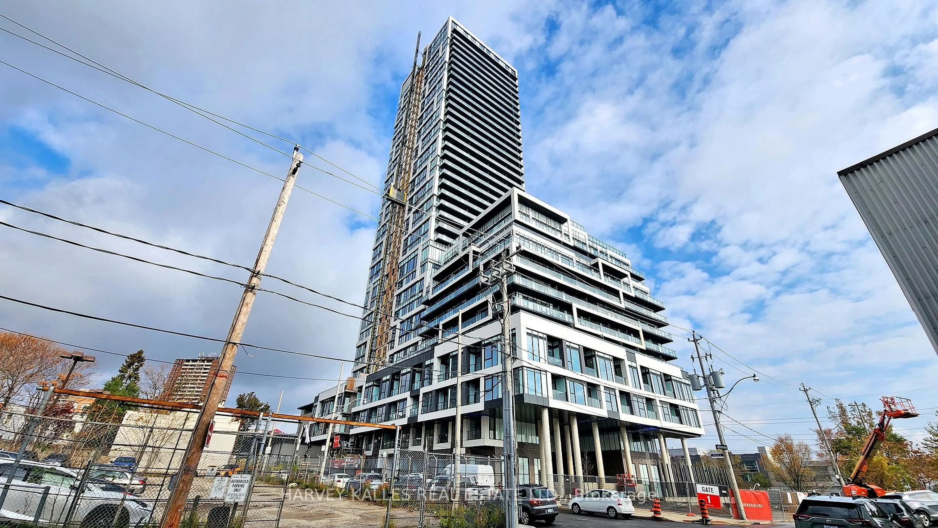 Unknown for 5 Defries St #201, Toronto Ontario M5A 0W7