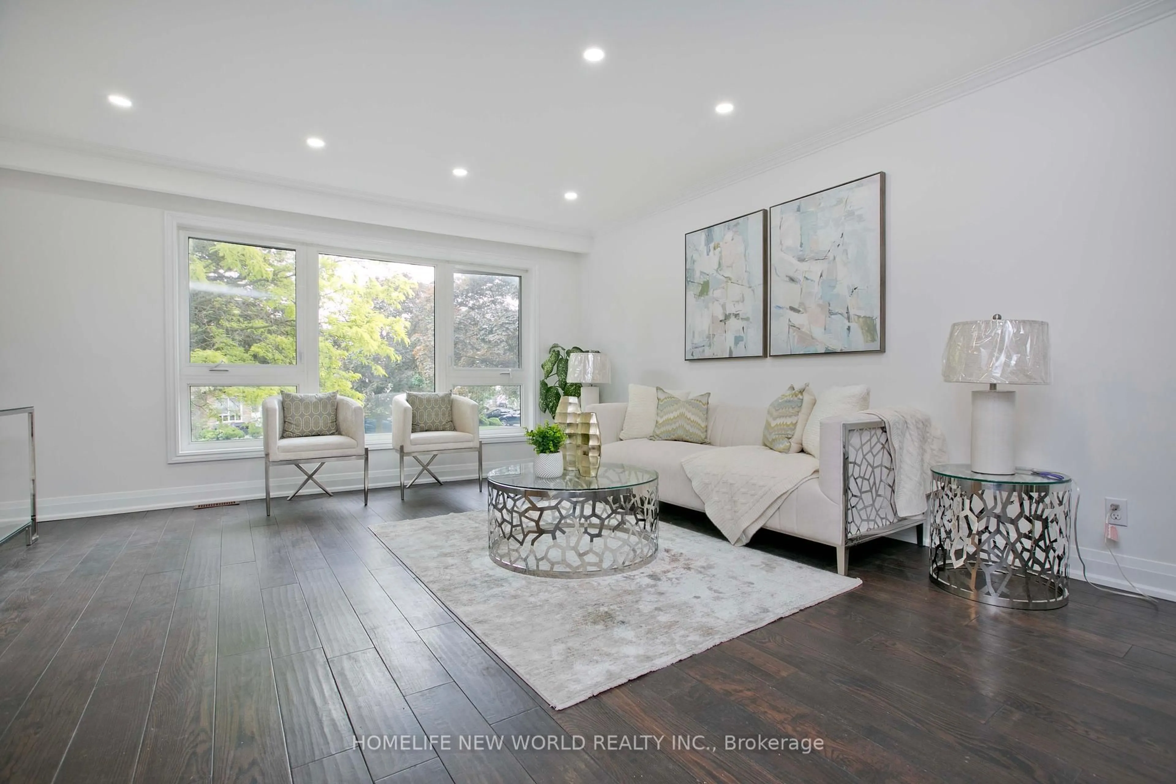 Living room with furniture, wood/laminate floor for 80 Chipwood Cres, Toronto Ontario M2J 3X7