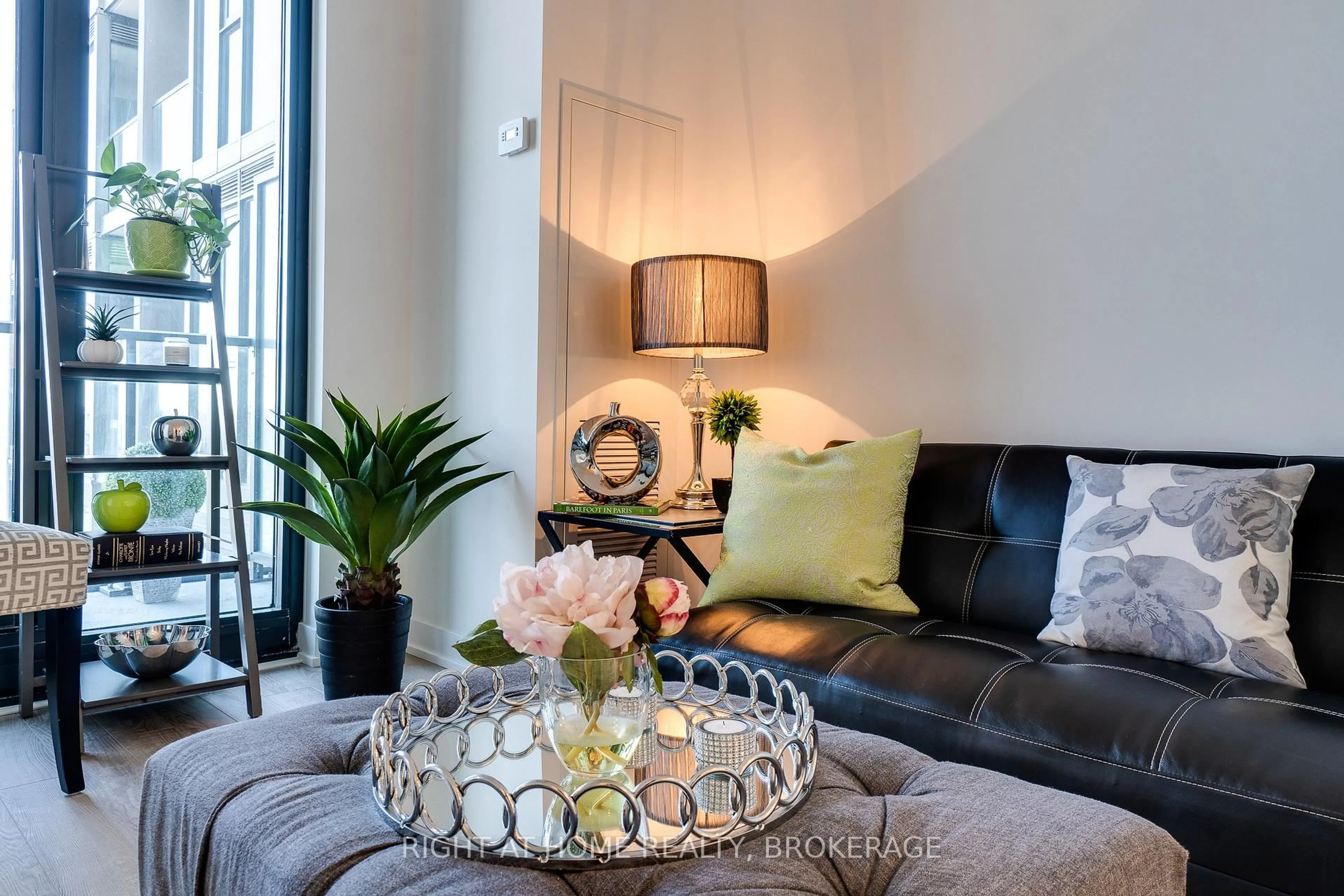 Living room with furniture, unknown for 250 Lawrence Ave #724, Toronto Ontario M5M 1B1