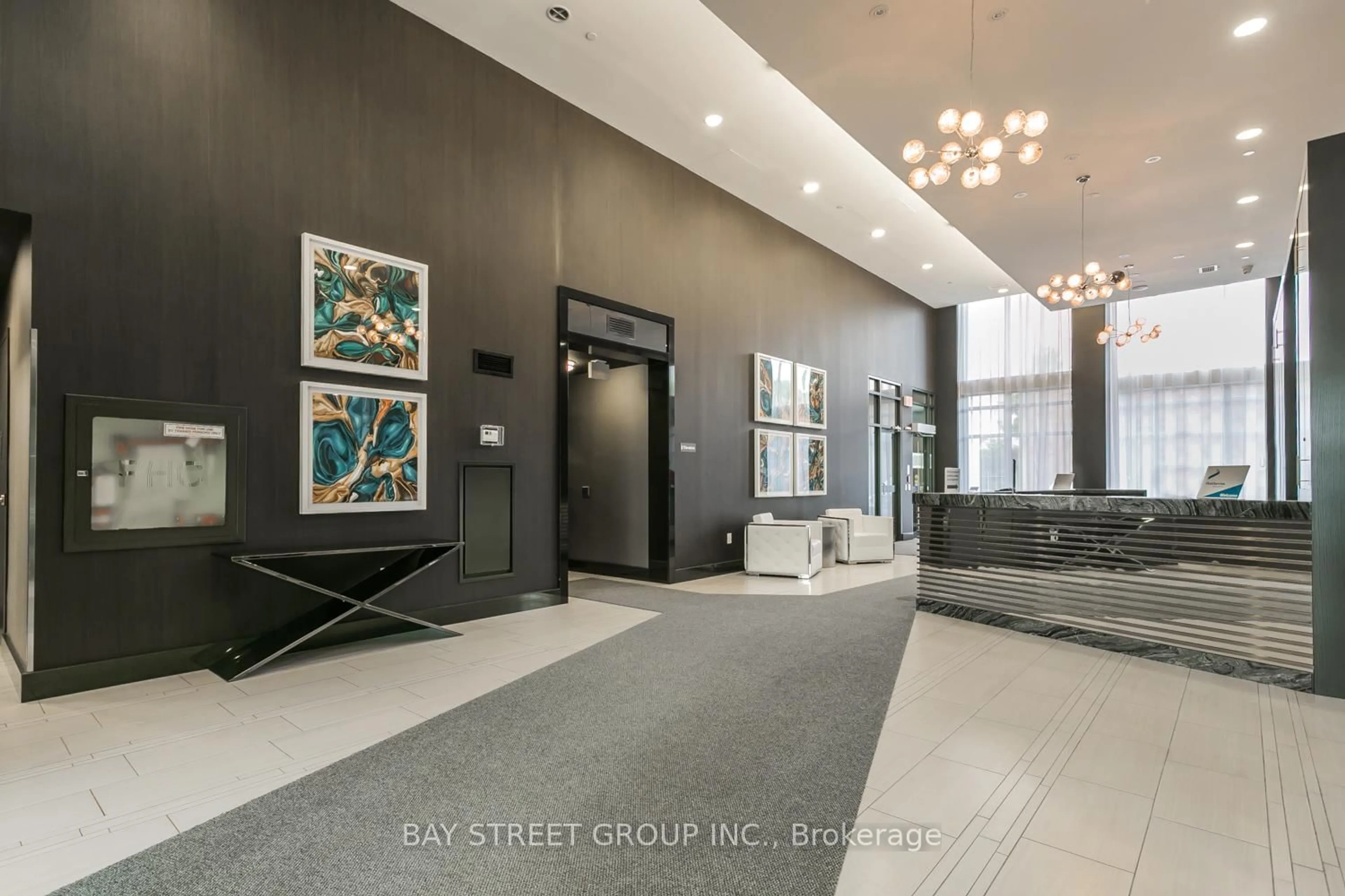 Indoor foyer for 400 Adelaide St #1615, Toronto Ontario M5A 4S3