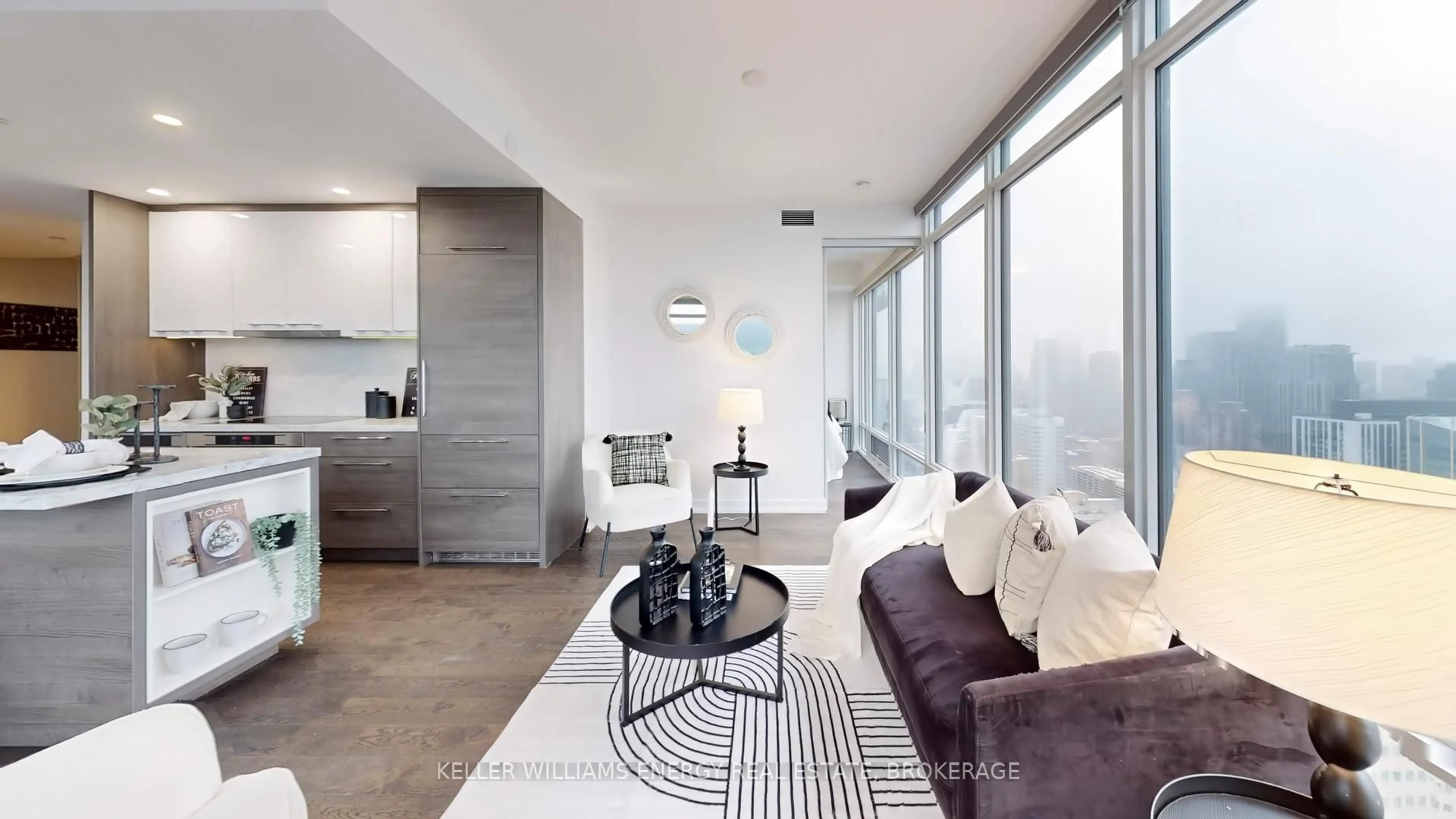 Living room with furniture, unknown for 488 University Ave #3307, Toronto Ontario M5G 0C1