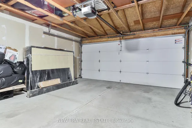 Additional property image - 242 George St