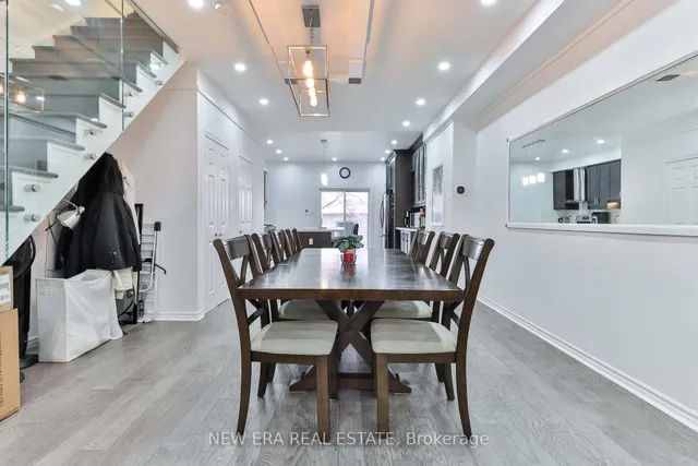 Additional property image - 242 George St