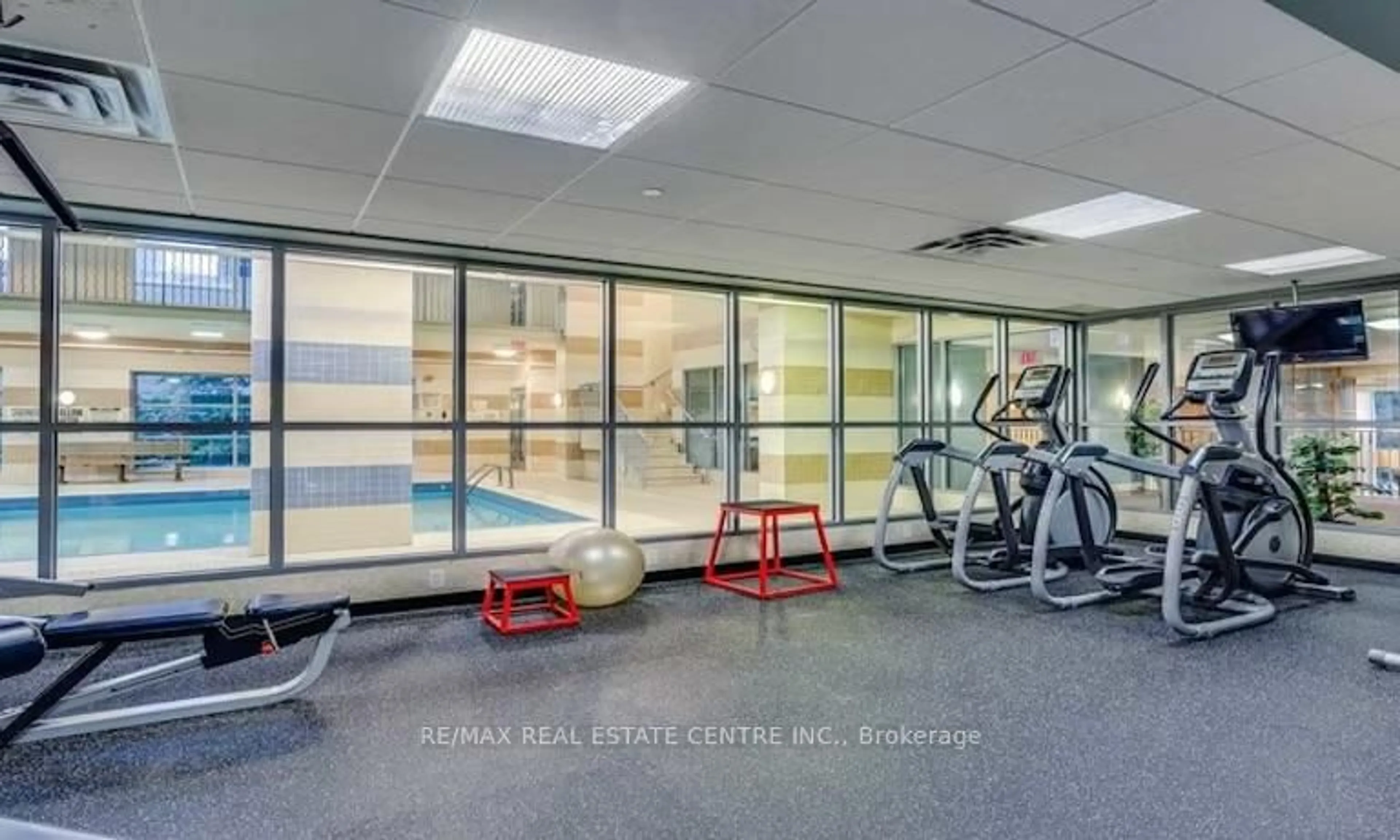 Gym or fitness room for 4968 Yonge St #3303, Toronto Ontario M2N 7G9