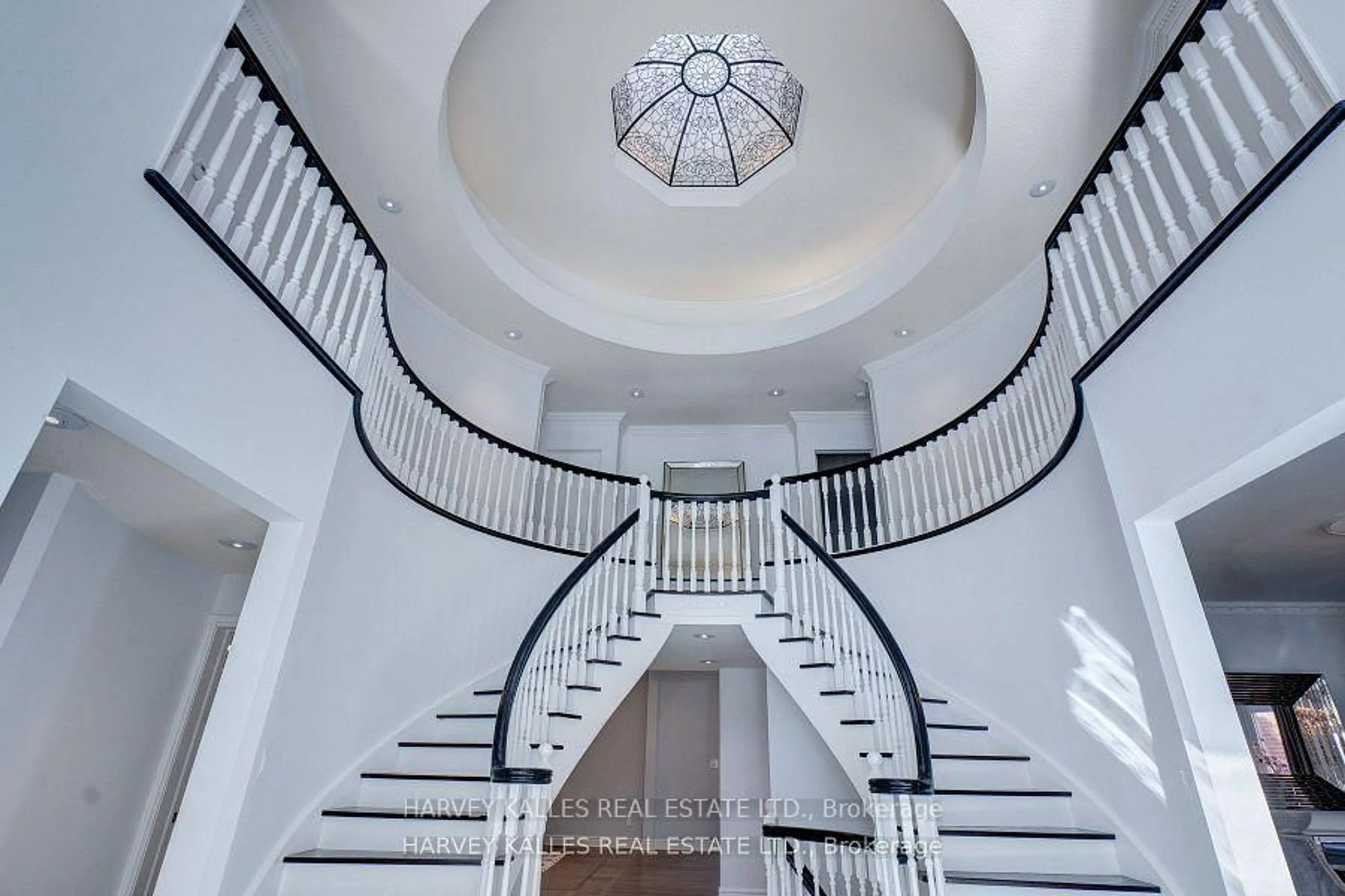 Stairs for 42 Grangemill Cres, Toronto Ontario M3B 2J2