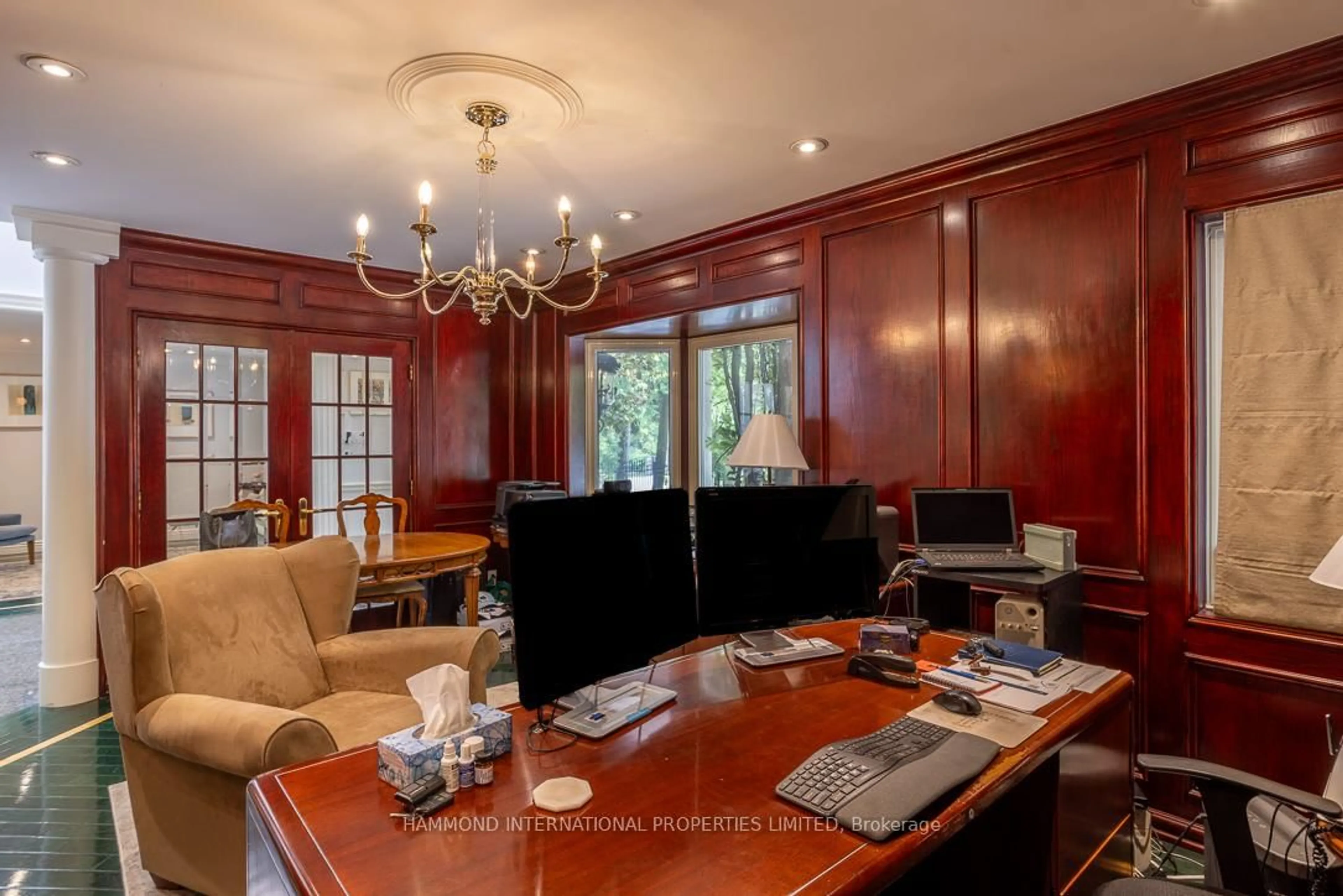 Dining room, wood/laminate floor for 88 Old Colony Rd, Toronto Ontario M2L 2K2