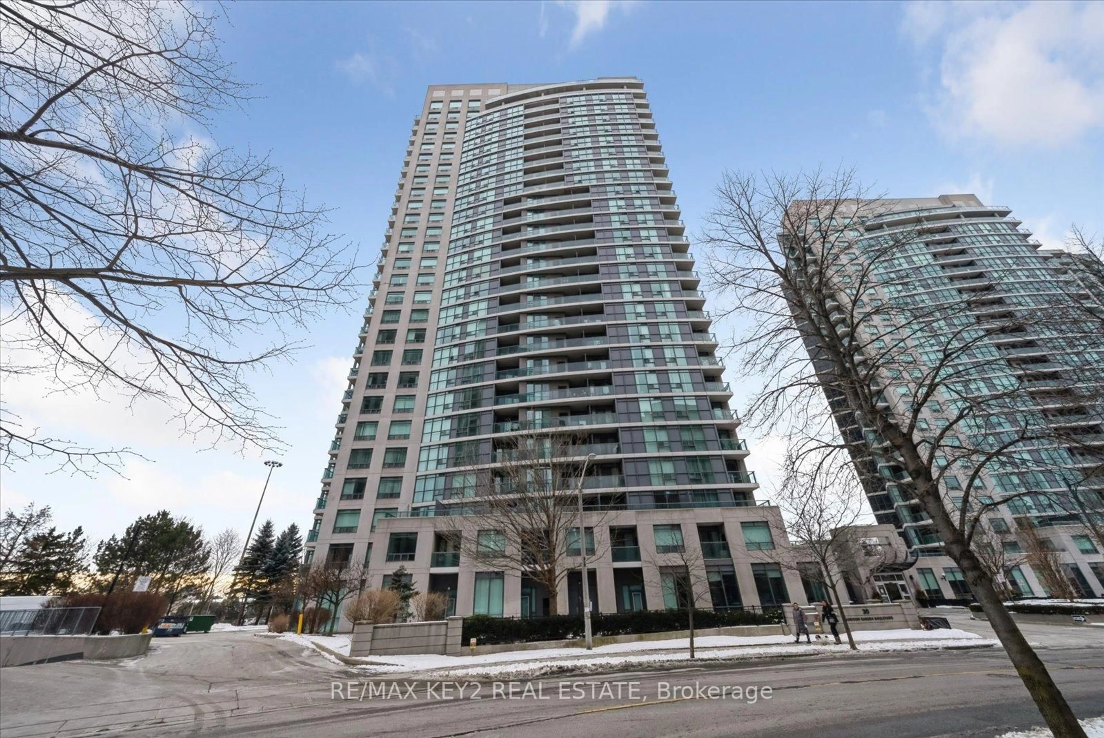 Unknown for 30 Harrison Garden Blvd #206, Toronto Ontario M2N 7A9
