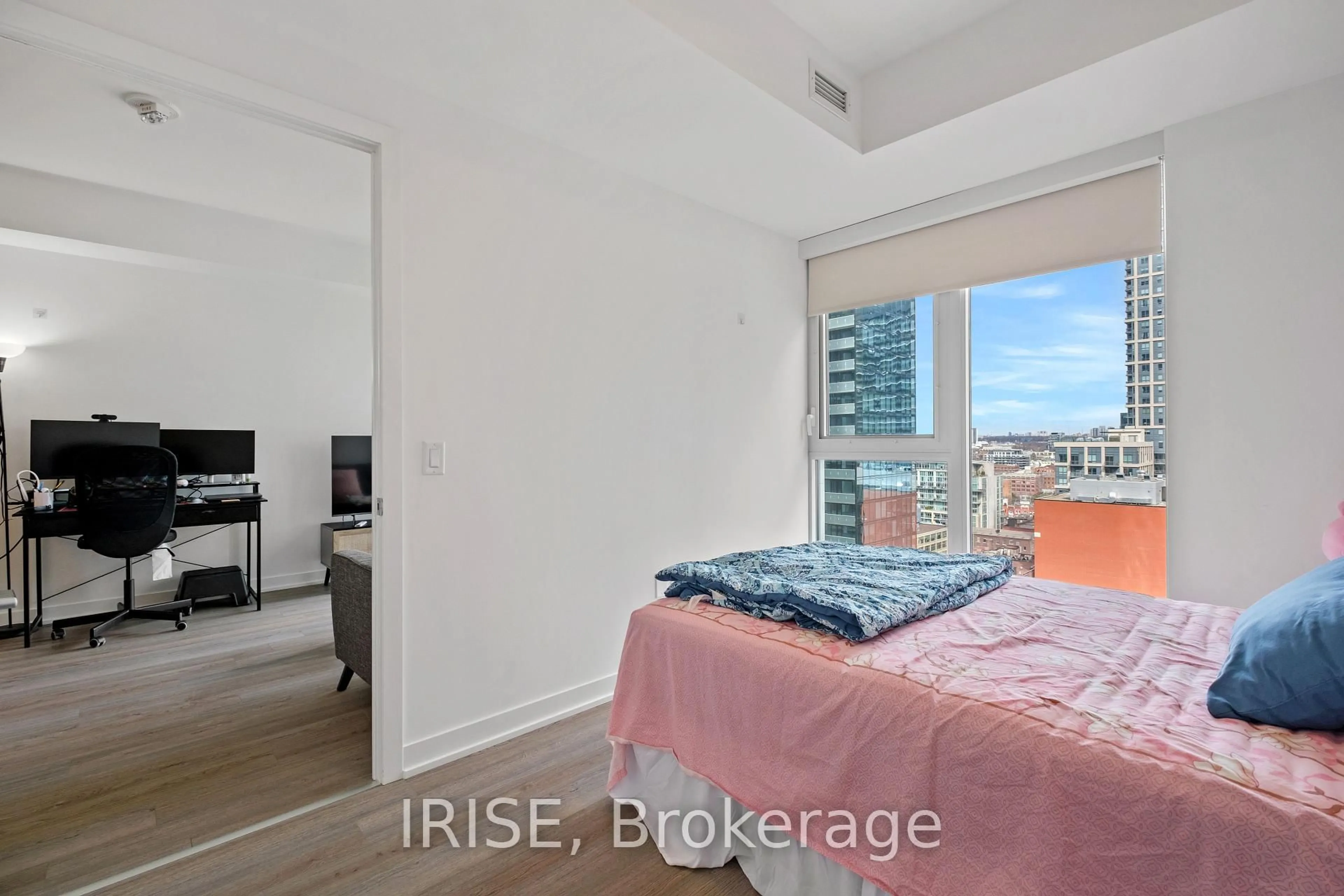 A pic of a room for 357 King St #1702, Toronto Ontario M5V 0S7