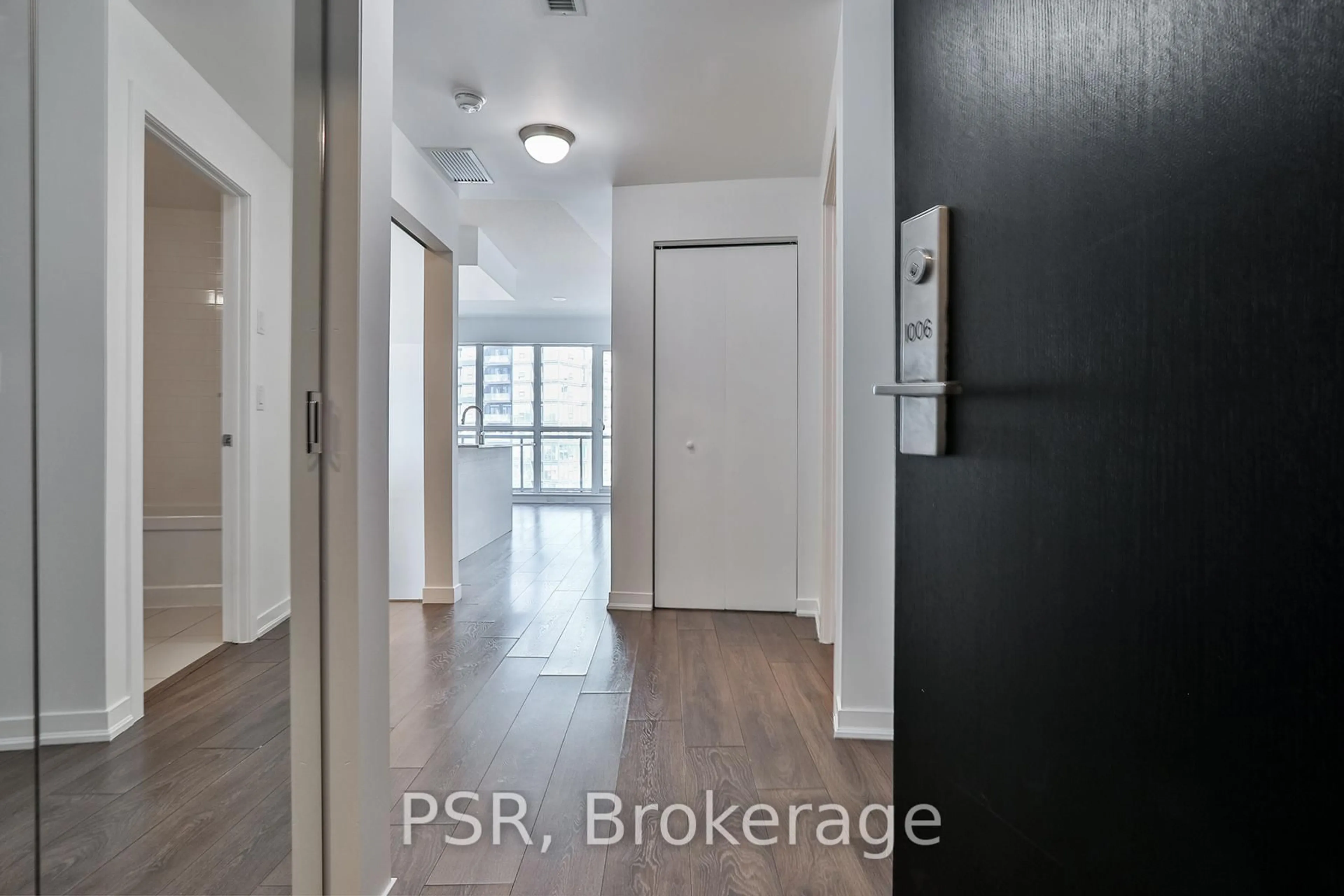 Indoor entryway for 51 East Liberty St #1006, Toronto Ontario M6K 3P8