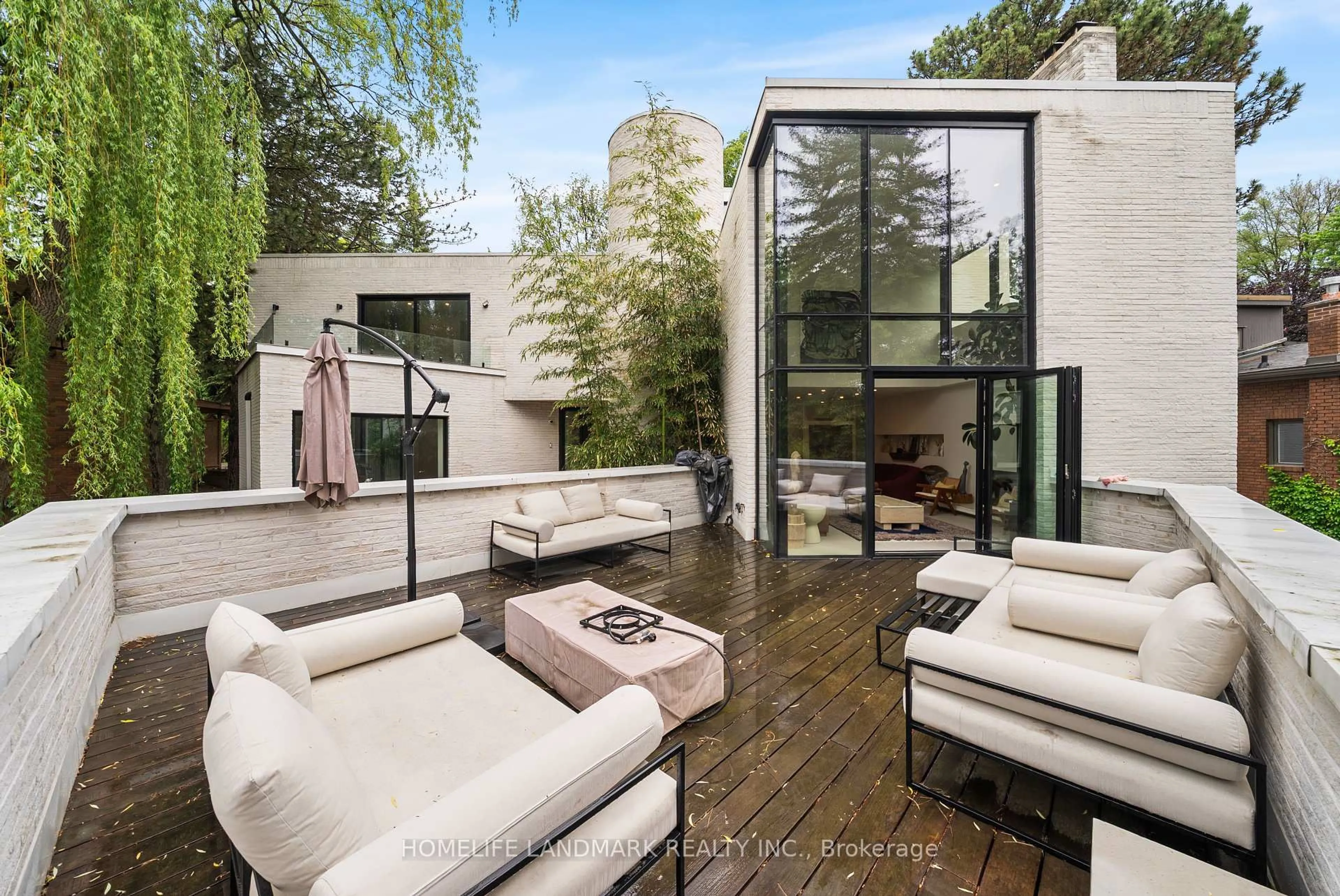 Patio, street for 12 Misty Cres, Toronto Ontario M3B 1T3