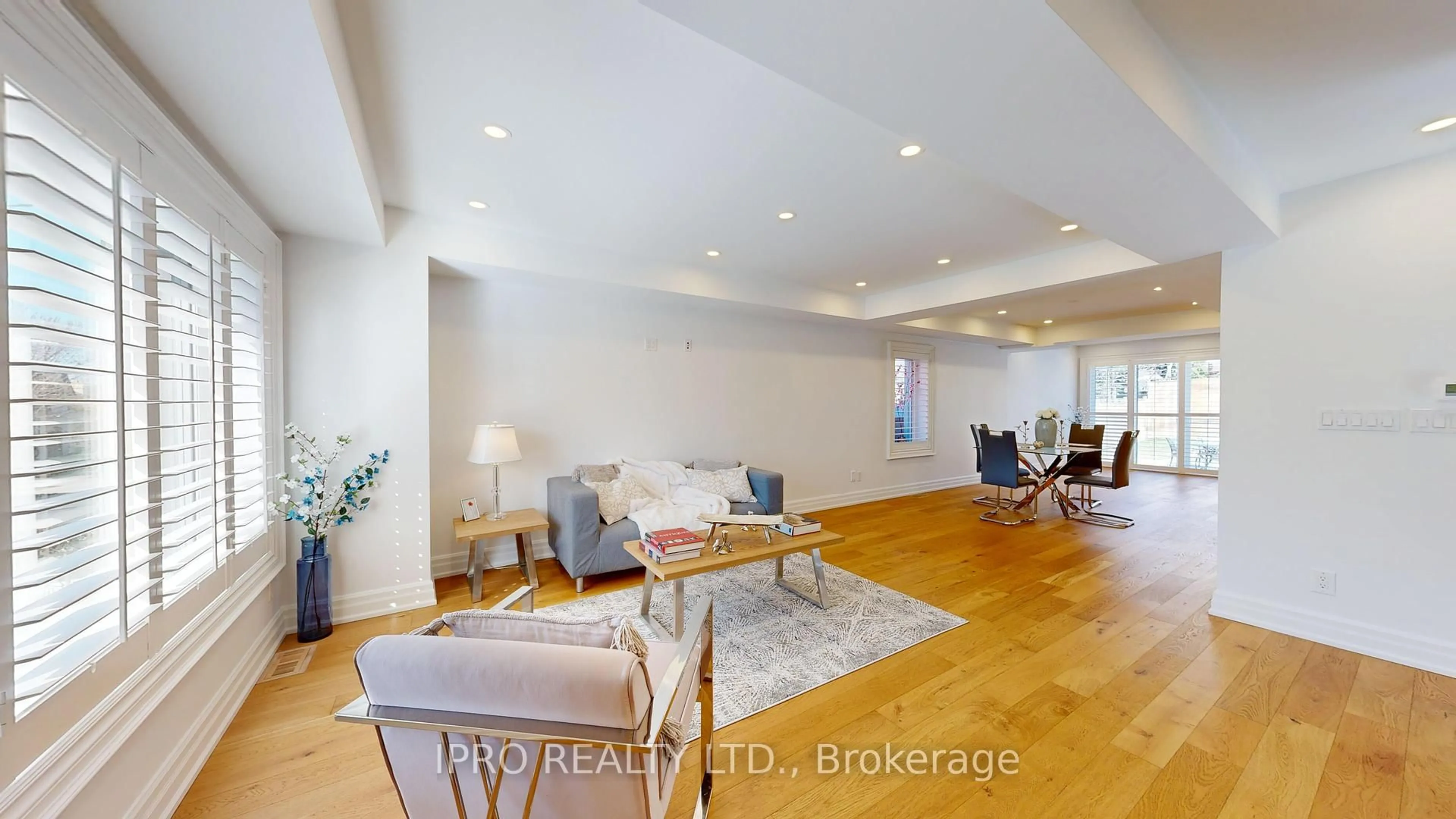 Living room with furniture, unknown for 98 Poyntz Ave, Toronto Ontario M2N 1J2